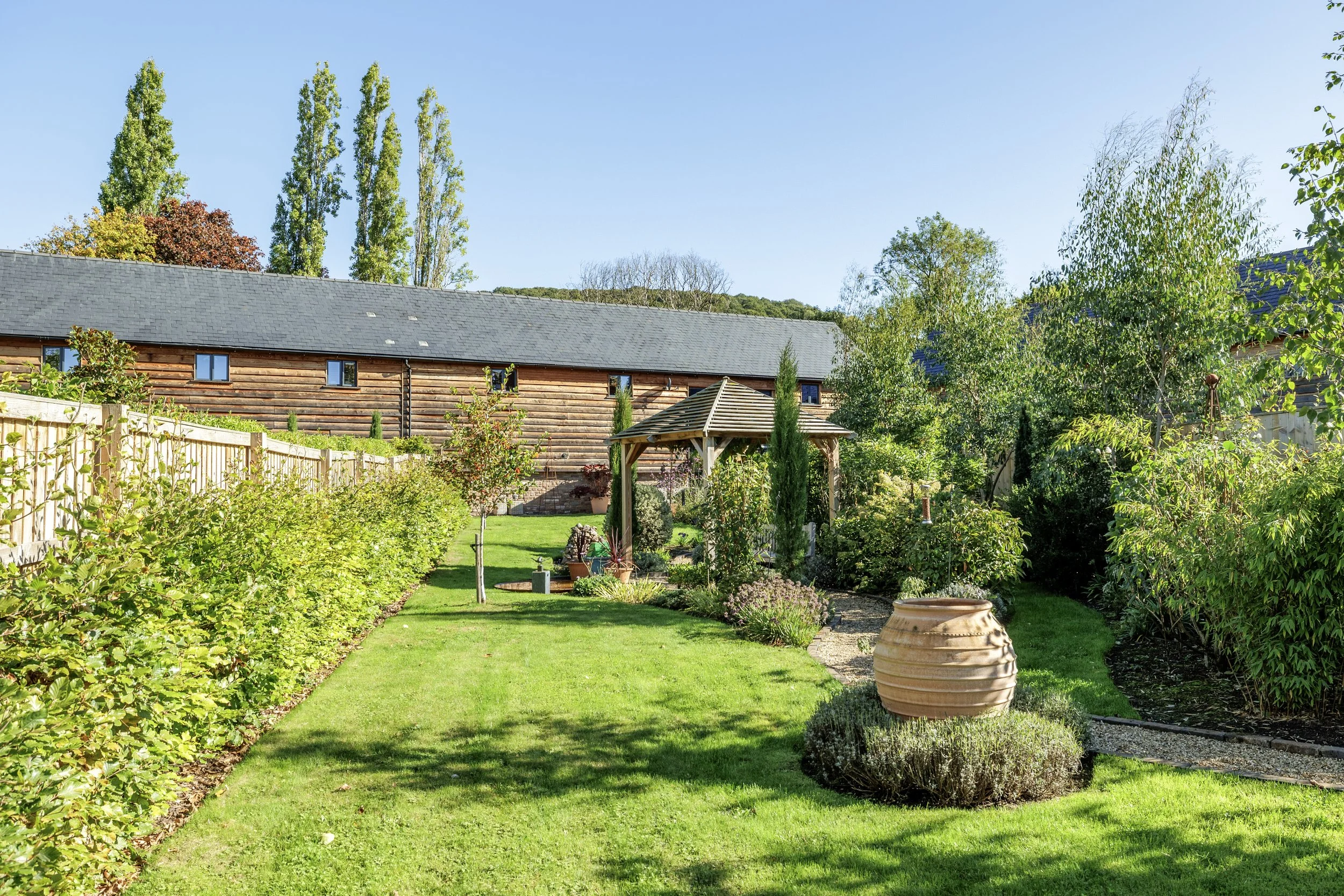 25_mw2025-22-2 lower derndale barns-59.jpg