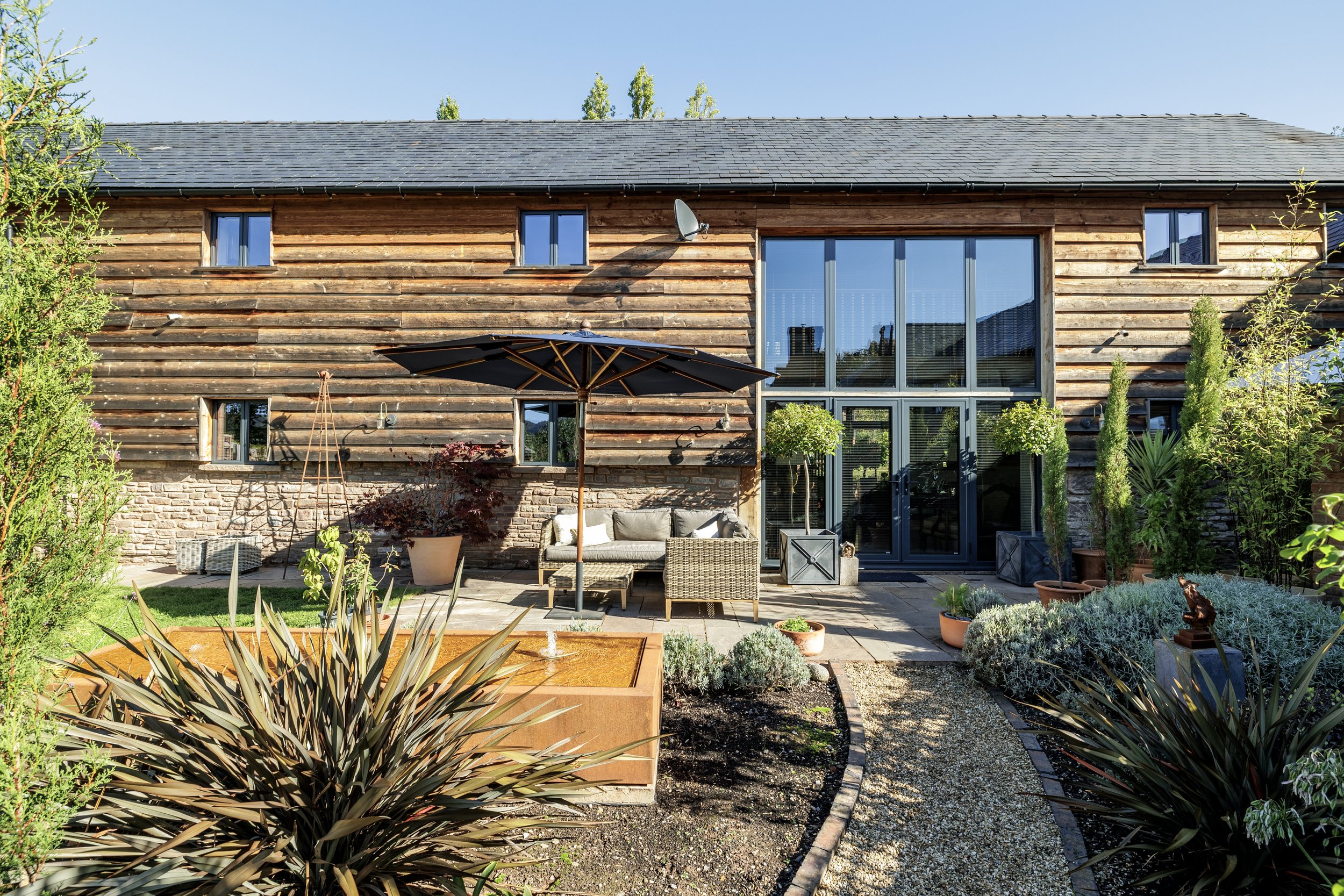 27_mw2025-22-2 lower derndale barns-61.jpg