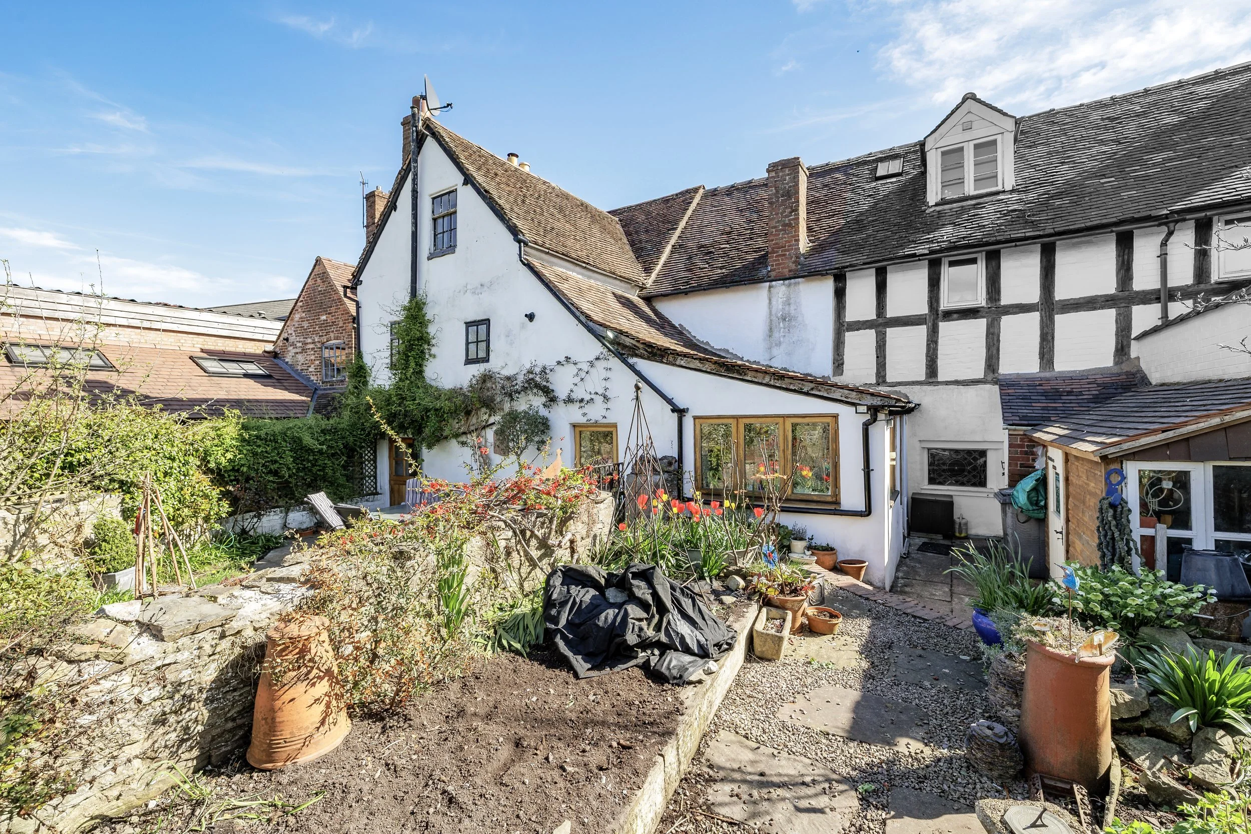 mw2026-24-tannery cottage-09.jpg