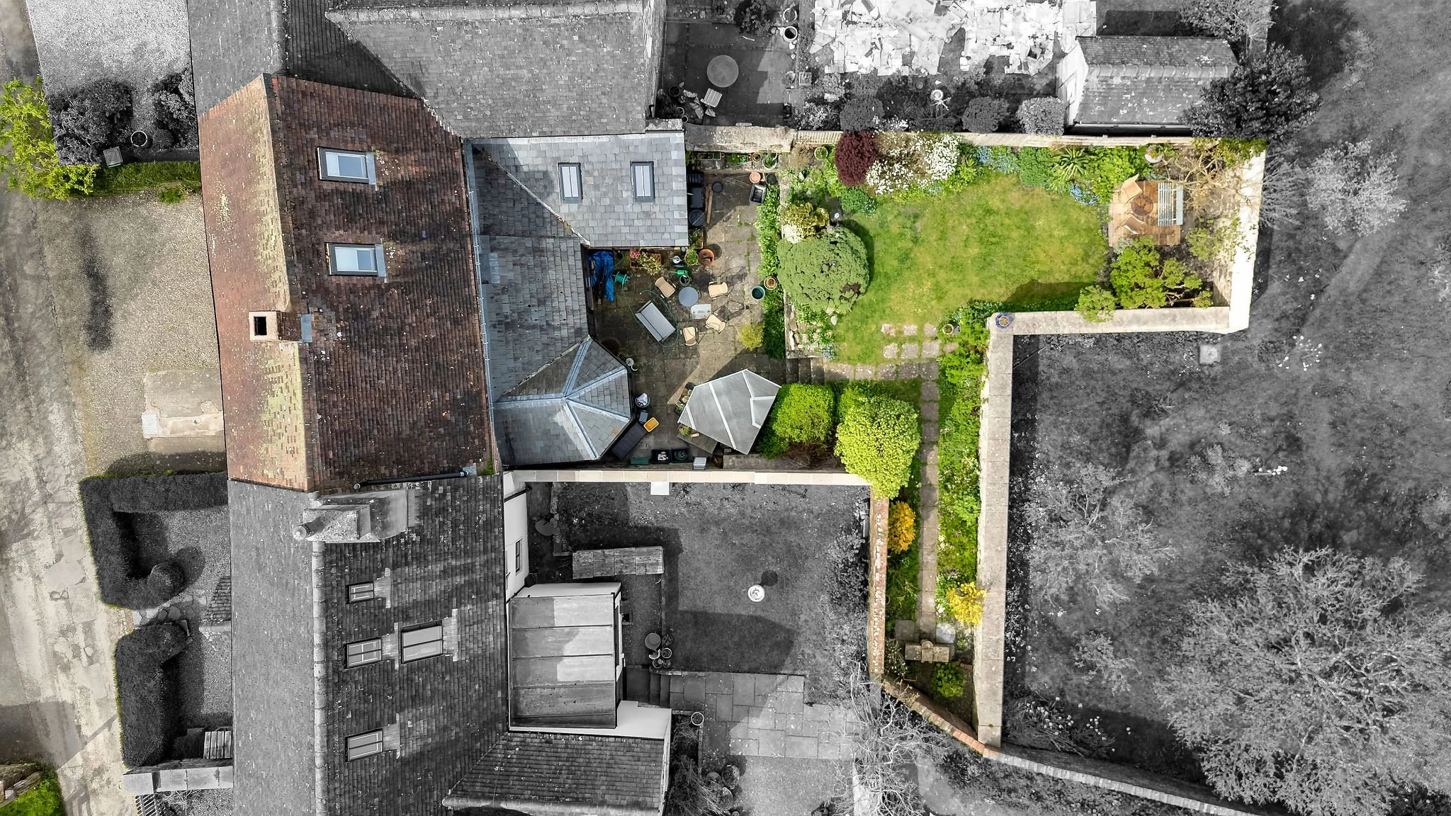MW2026-27-3OldBellCottages,-03.jpg
