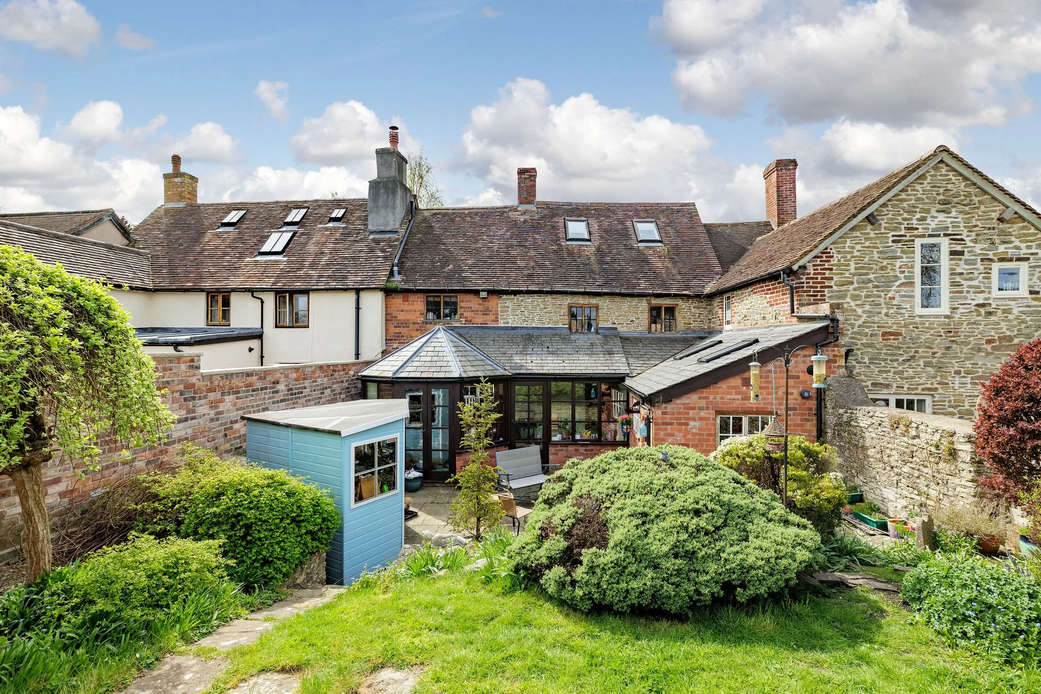 MW2026-27-3OldBellCottages,-15.jpg
