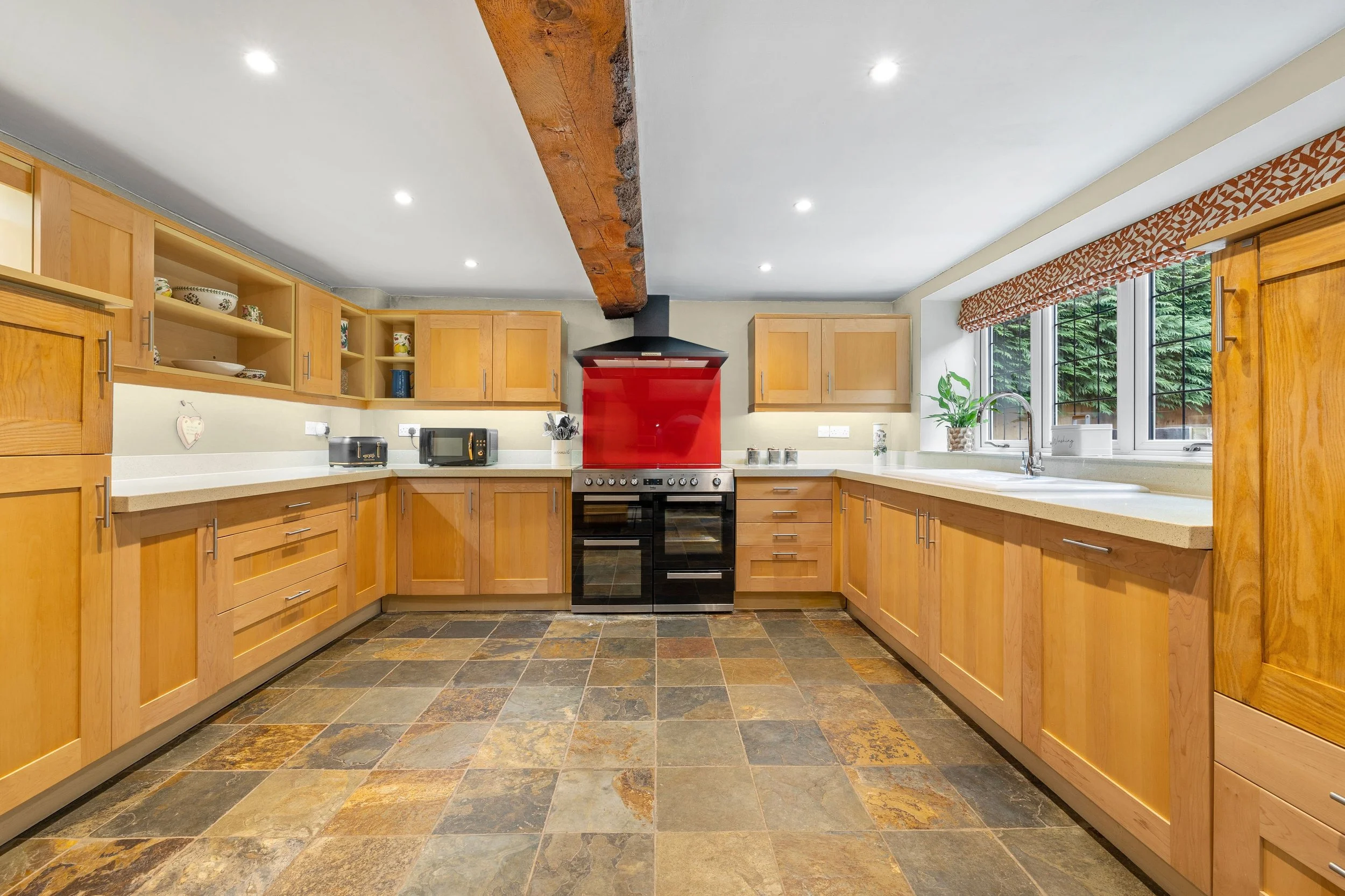 Vigrove kitchen 1.jpg