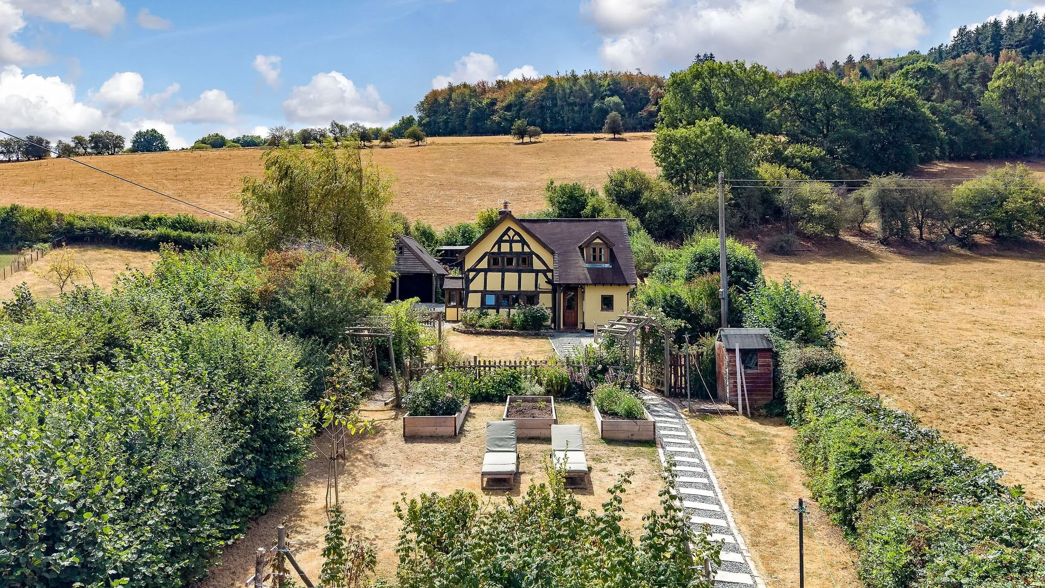 MW2026-63-CwmLaneCottage-010.jpg