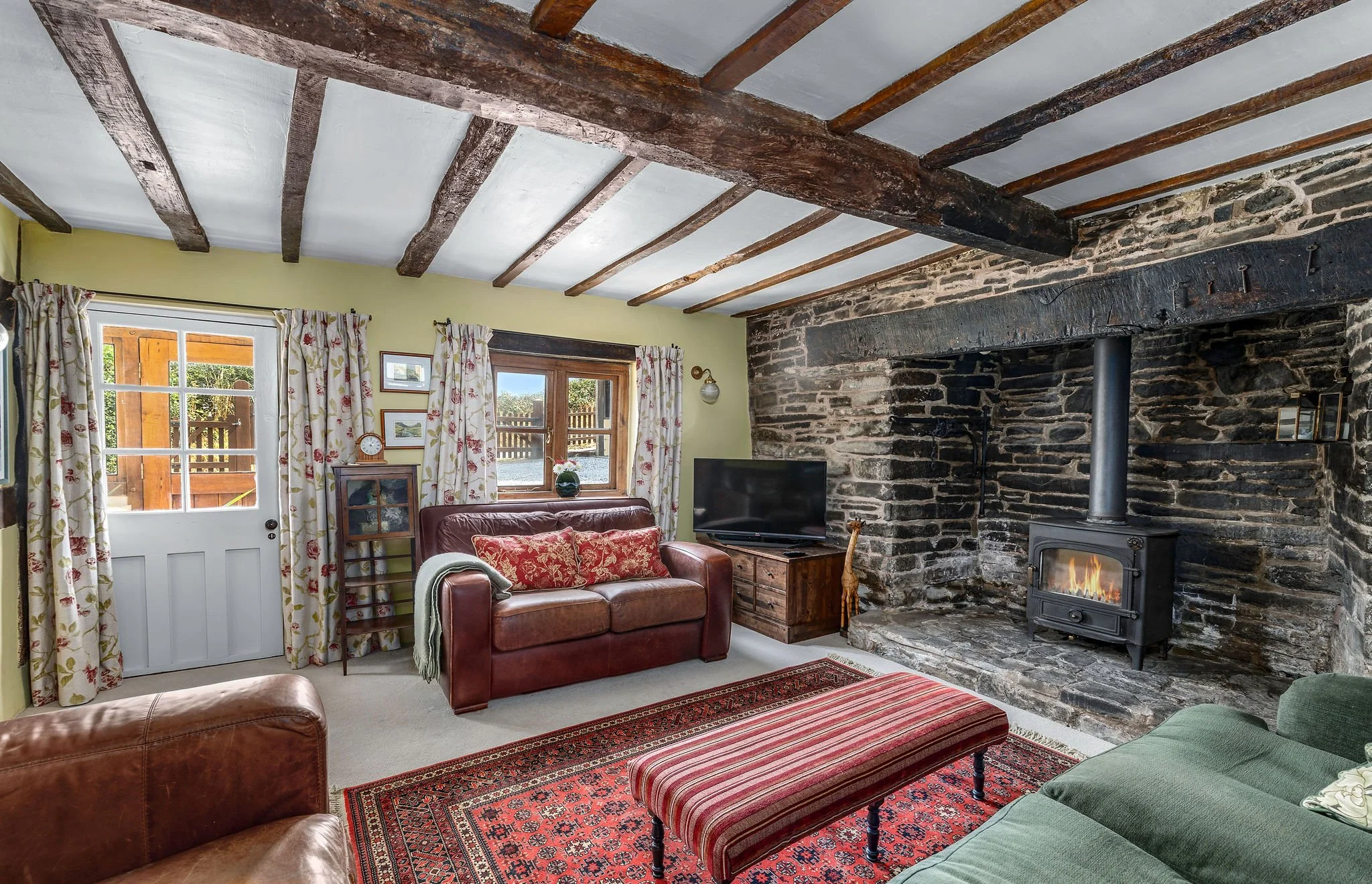 MW2026-63-CwmLaneCottage-038.jpg