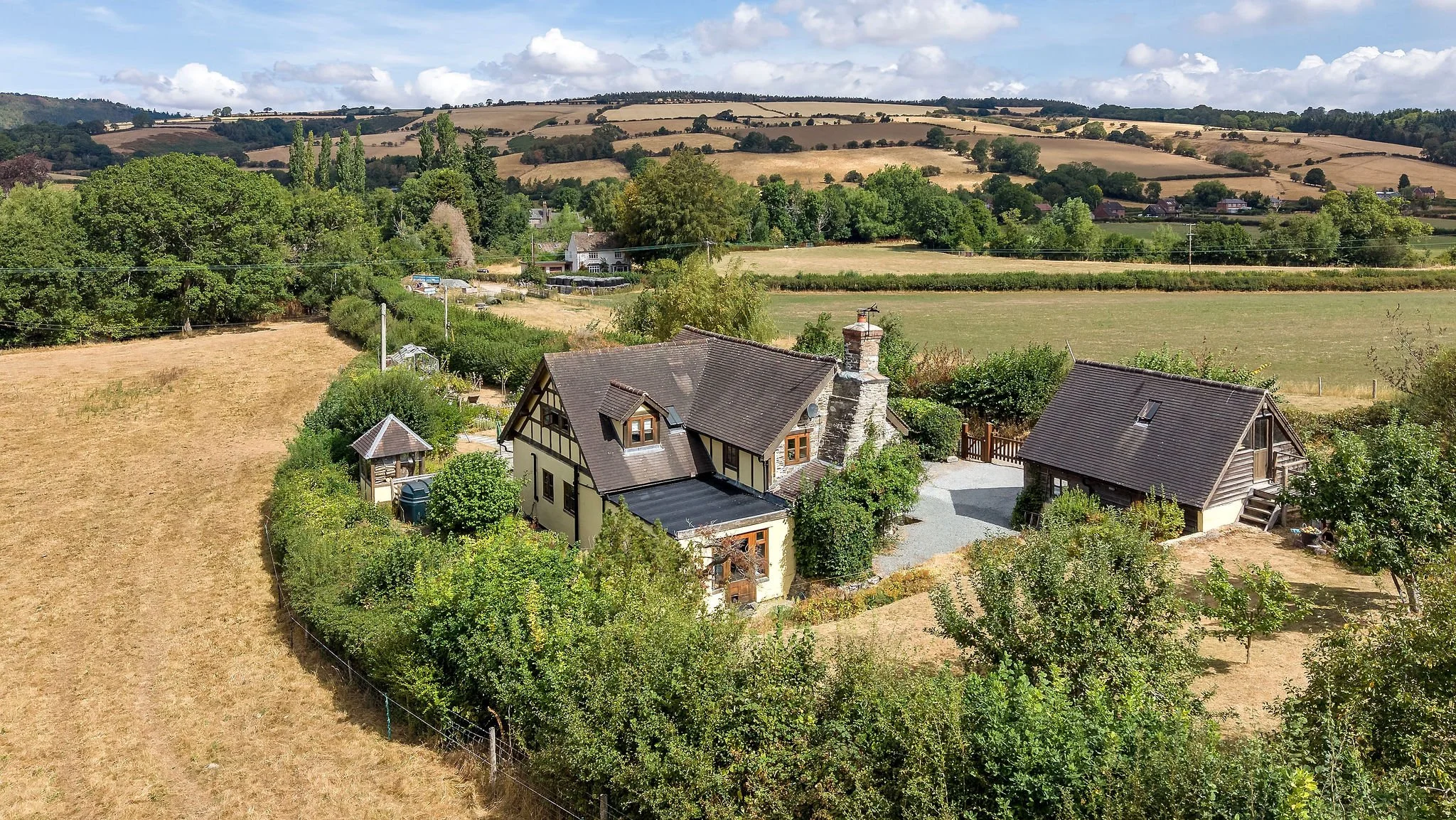 MW2026-63-CwmLaneCottage-009.jpg