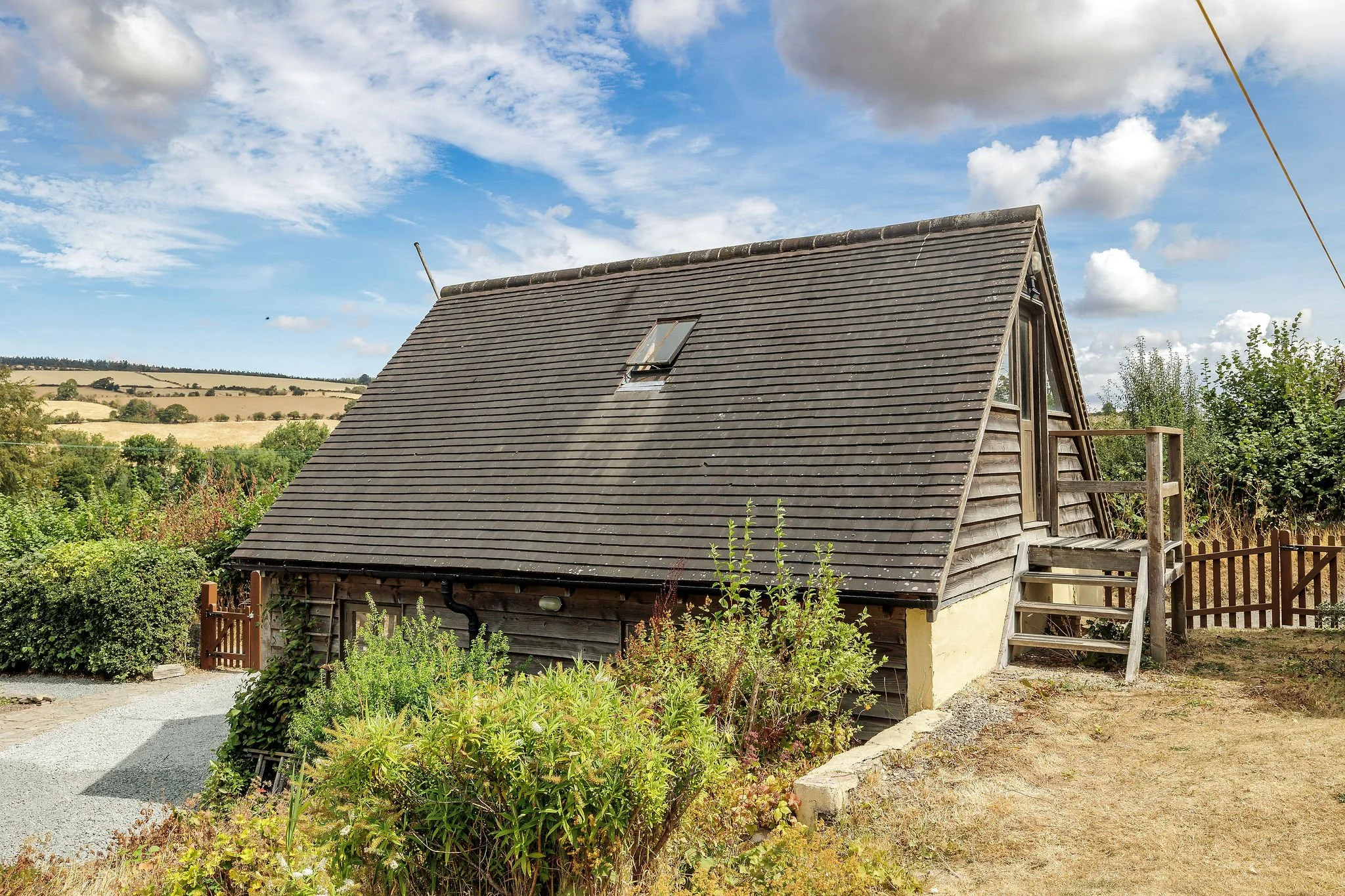 MW2026-63-CwmLaneCottage-018.jpg