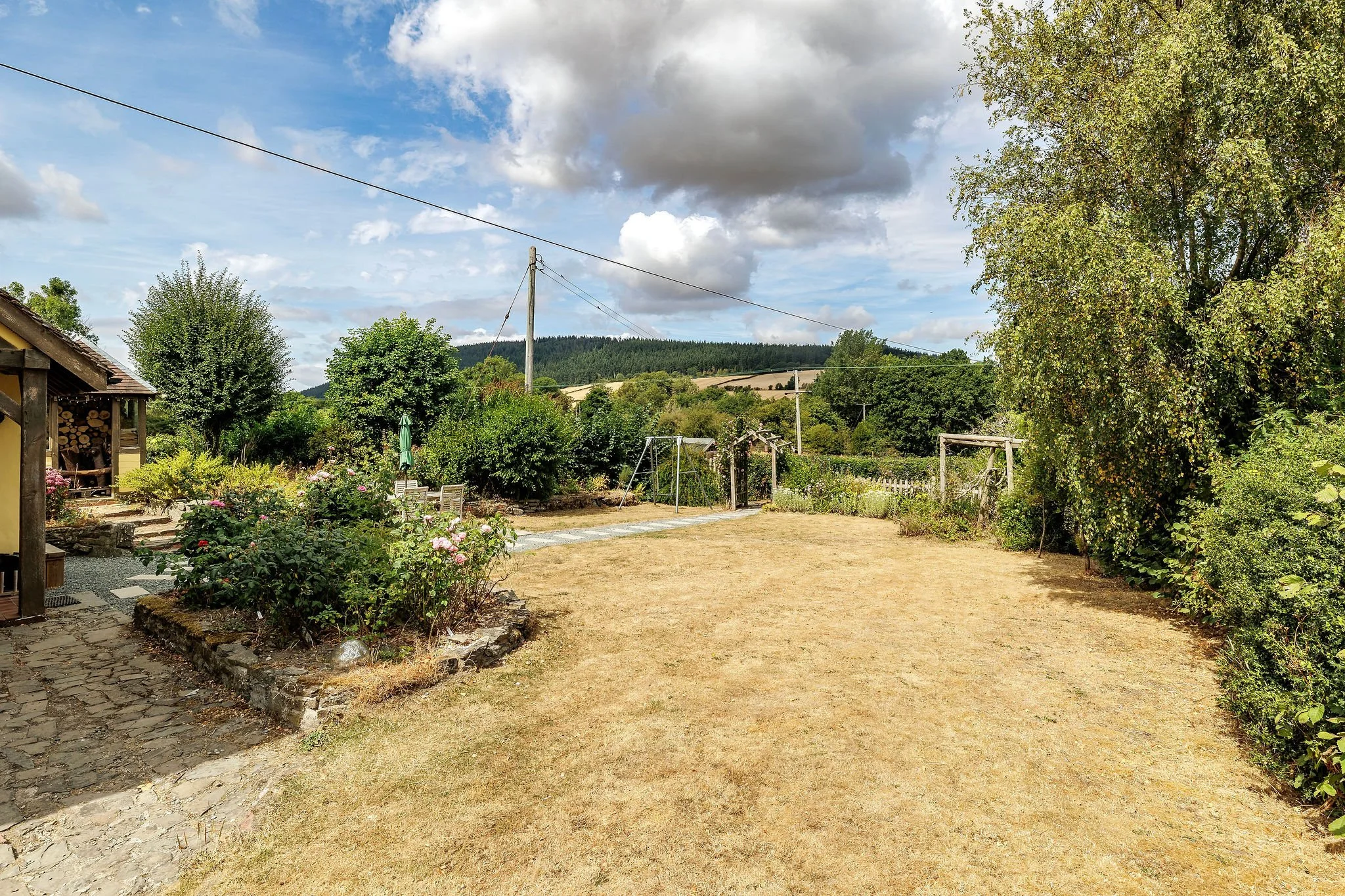 MW2026-63-CwmLaneCottage-019.jpg