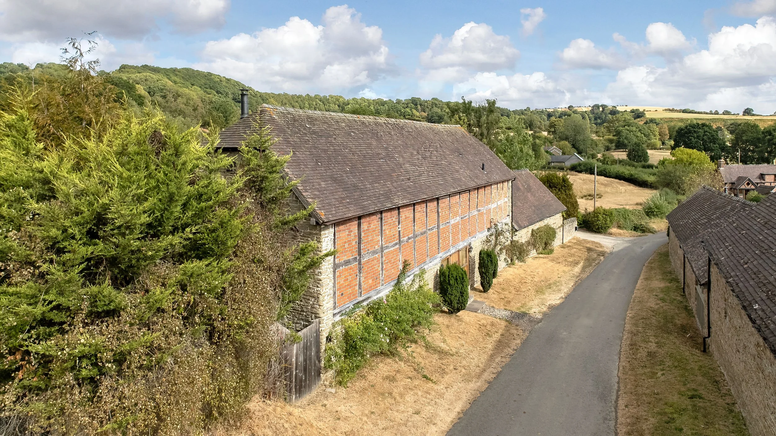 MW2026-64-TheOldHayBarn-007.jpg