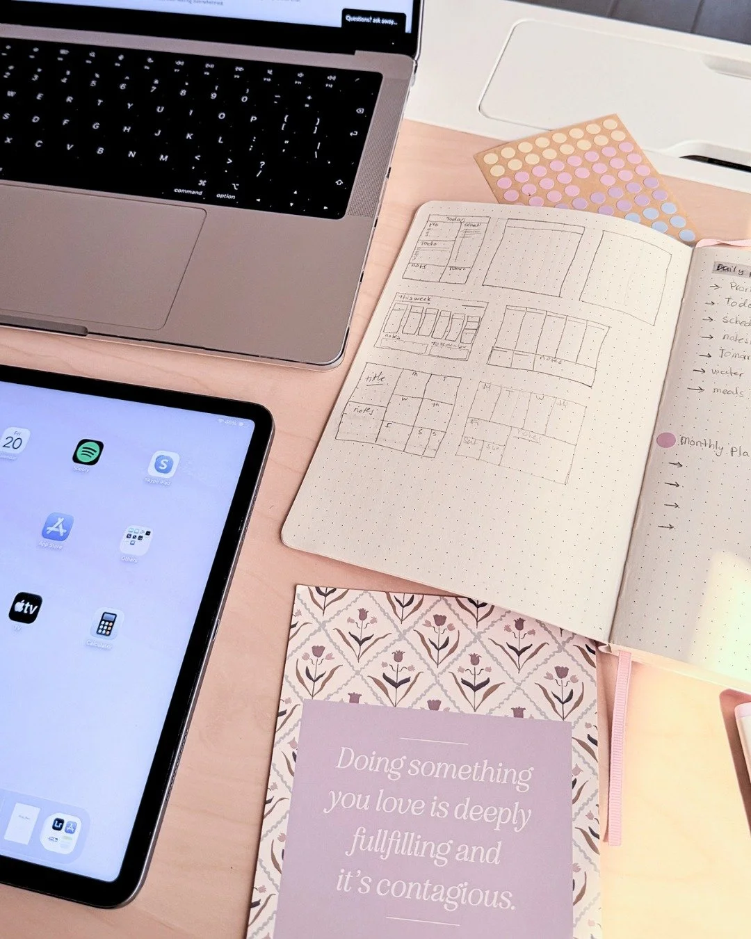 Summer is coming&hellip; will you be stuck at your desk? 👀

Summer break is around the corner.
Vacations are getting planned.
Kids will be home from school.

Schedules are shifting &mdash; and for a lot of people, that shift comes with a frustrating