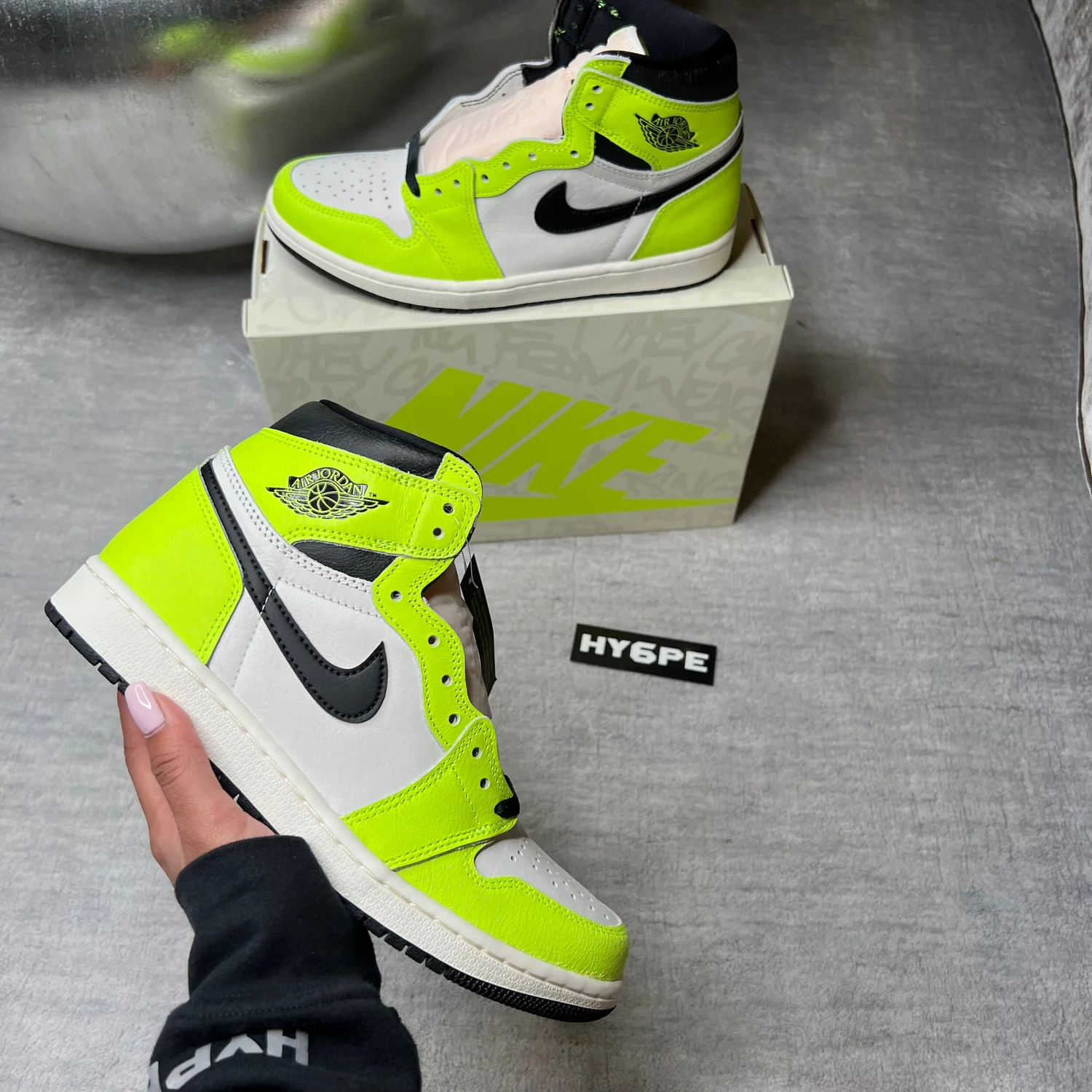 Jordan 1 grey and neon new arrivals