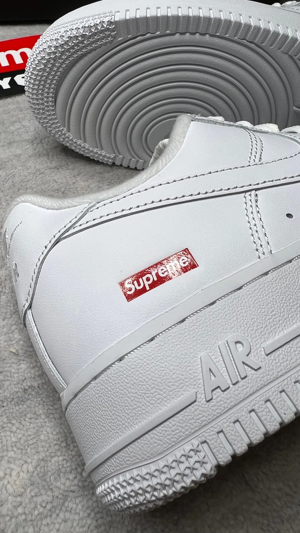 Nike air force 1 and supreme top