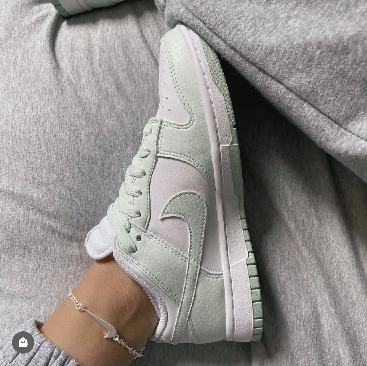 Nike dunks pepperment online
