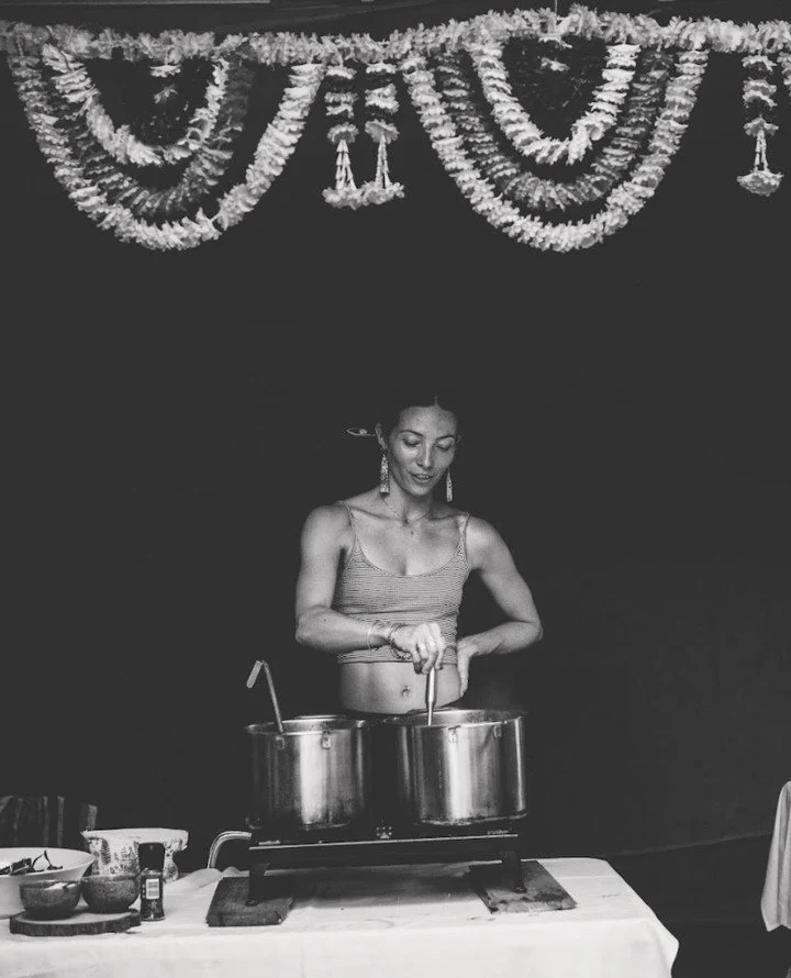 ✨ A huge toast to this incredible queen, Georgia May - who nourished our volunteers and contributors for Interlude 2025, and then, at the very last minute, cooked for 200 women+ for our communal picnic. No small feat. We are in absolute awe and overf