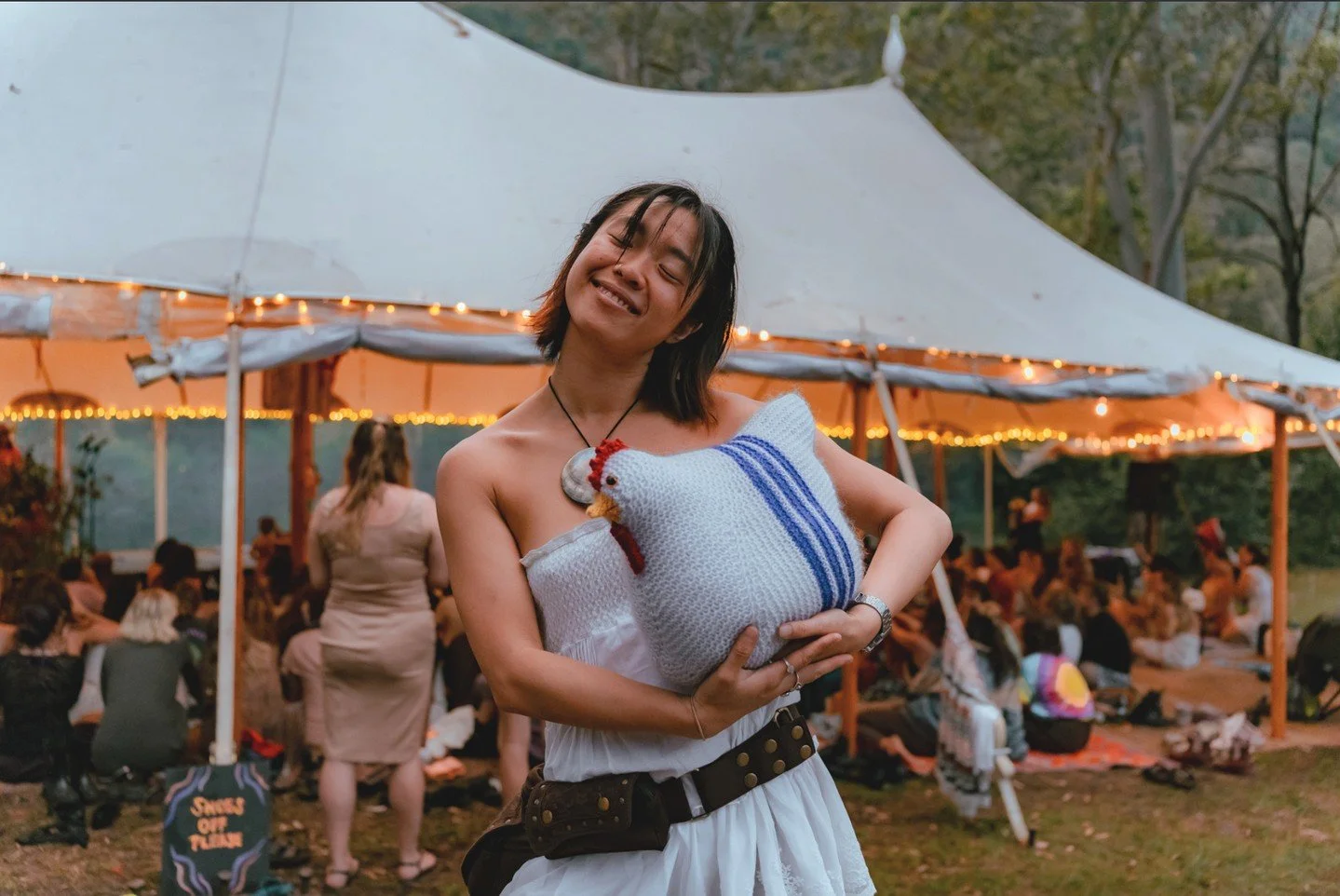 Is there anything more iconic than the beautiful photographer and videographer @nessstudios888 with our unintentional mascot of Ember Interlude- The Comfort Chook?! 🐔⁠

Absolutely adore ❤️