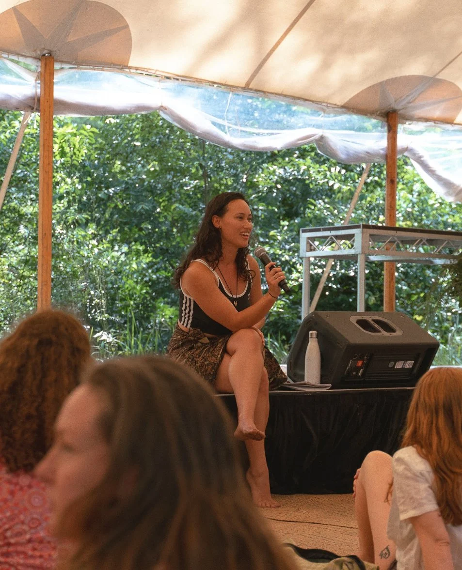 The beautiful Sarah King of @letsunpackthat.co leading the workshop Ancestral Whispers: Grief, Gratitude and Story Sharing at Ember Interlude, 2025. We're so lucky to have such thoughtful and tender facilitators and workshops at Ember events.⁠
⁠
Imag
