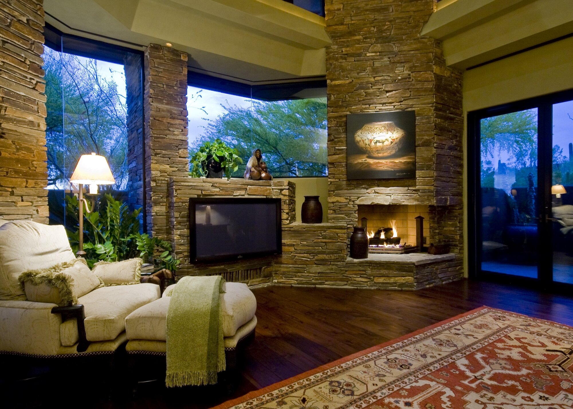 2 A custom modern home in Scottsdale - 08.jpeg