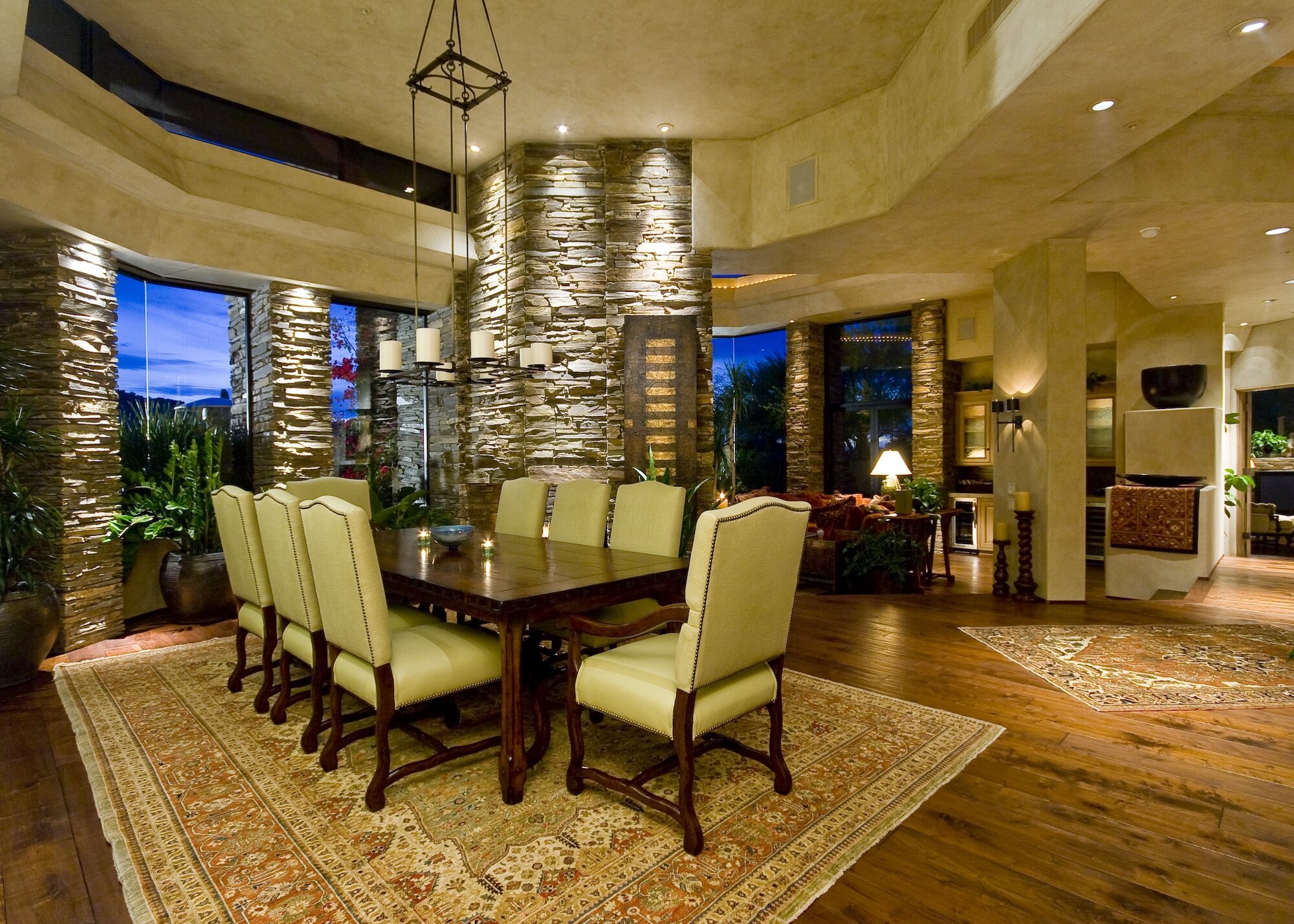2 A custom modern home in Scottsdale - 06.jpeg