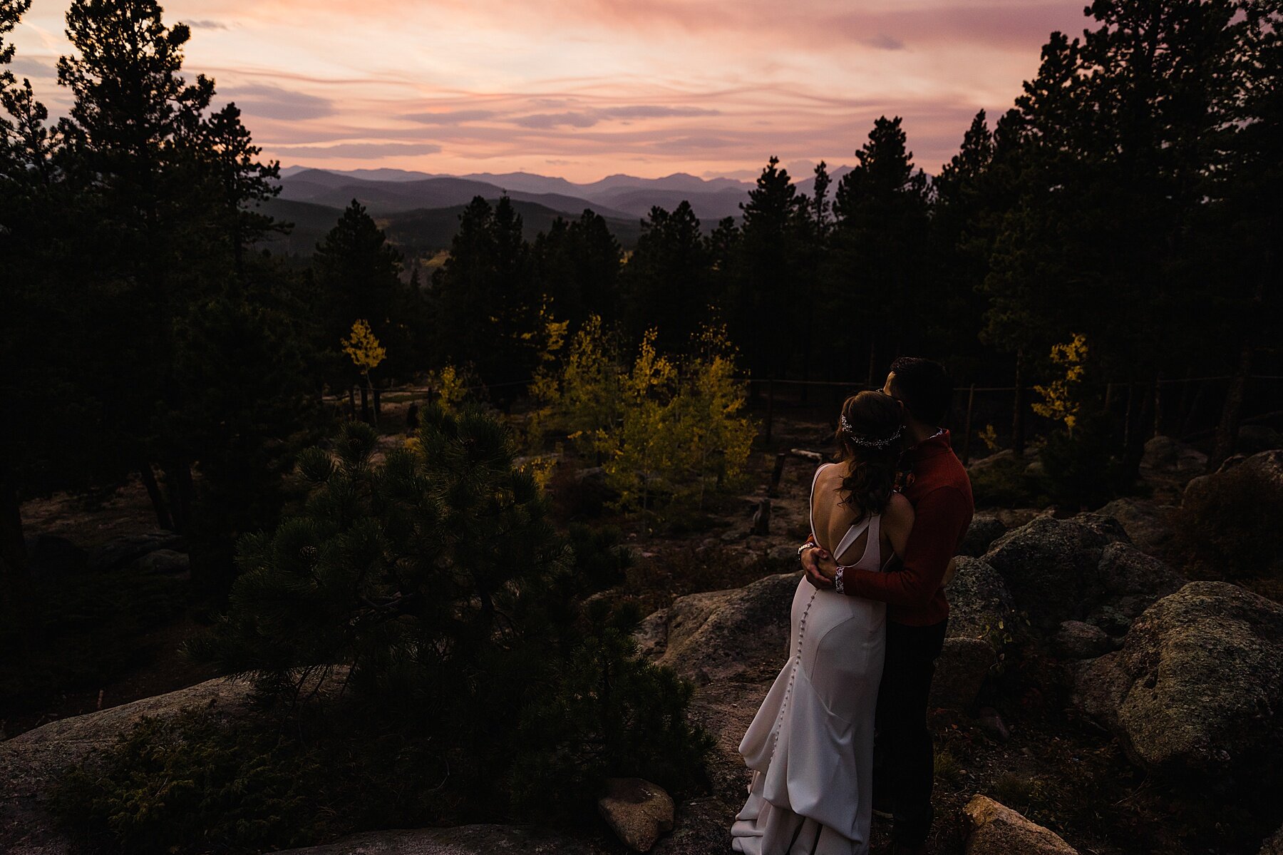 Fall Colorado Elopement | Dog-Friendly Elopement | Vow of the Wild