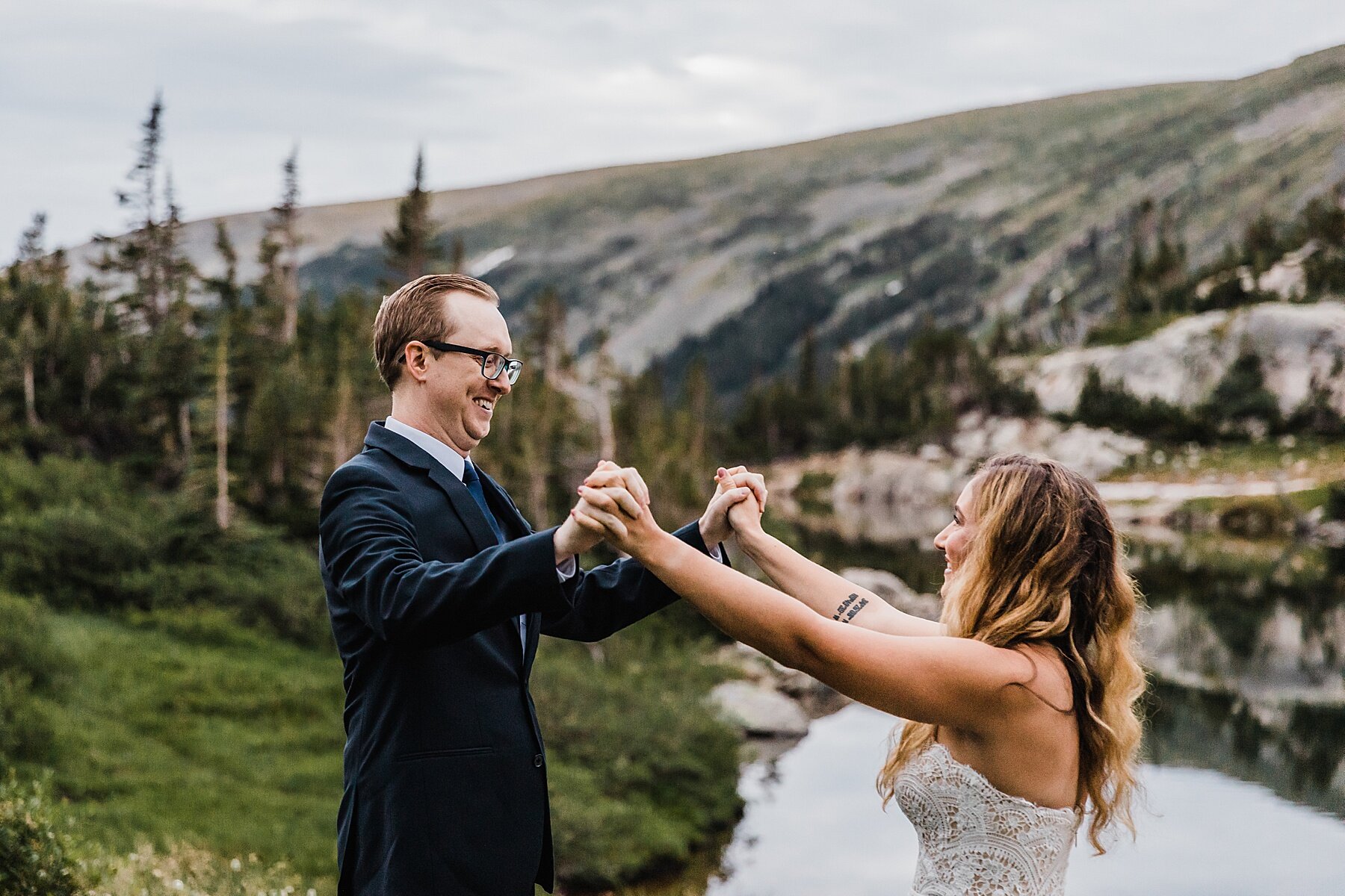 Sunrise Alpine Lake Elopement in the Mountains of Colorado | Vow