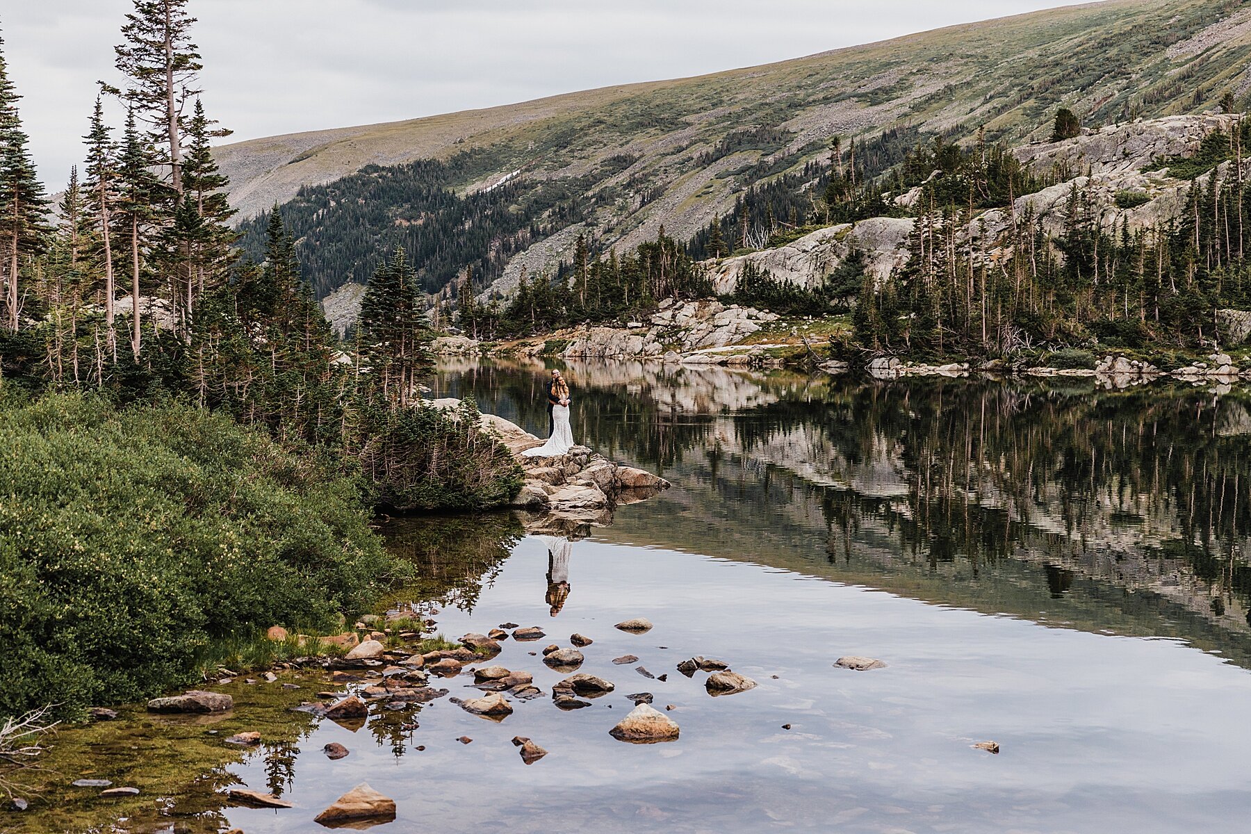 Sunrise Alpine Lake Elopement in the Mountains of Colorado | Vow