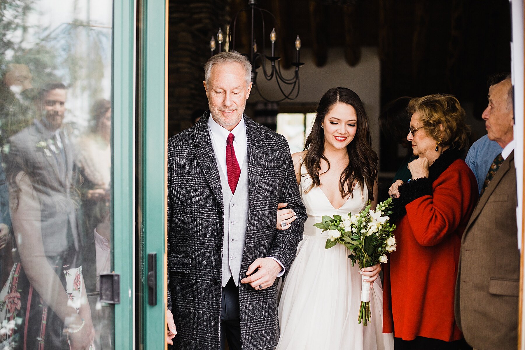 Colorado Winter Hiking Elopement | Colorado Elopement Photograph