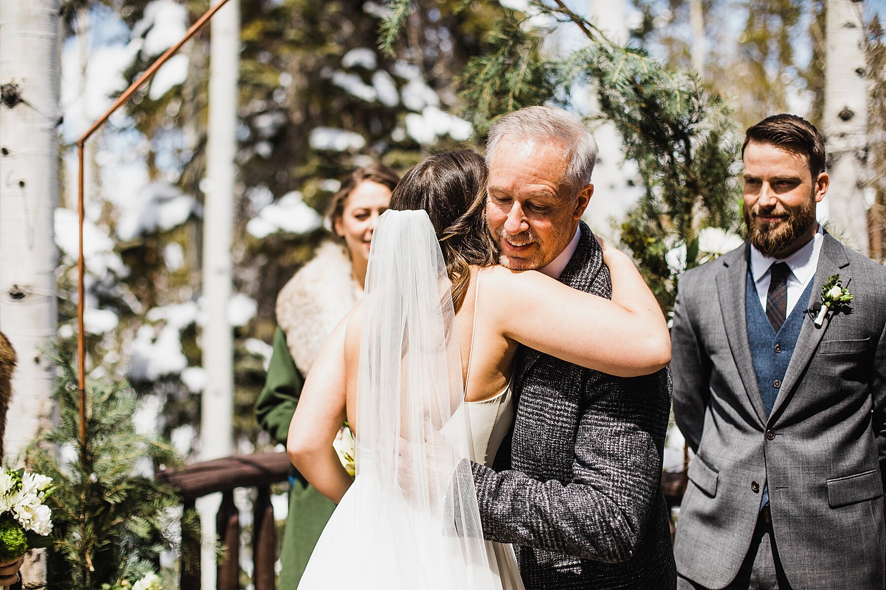 Colorado Winter Hiking Elopement | Colorado Elopement Photograph