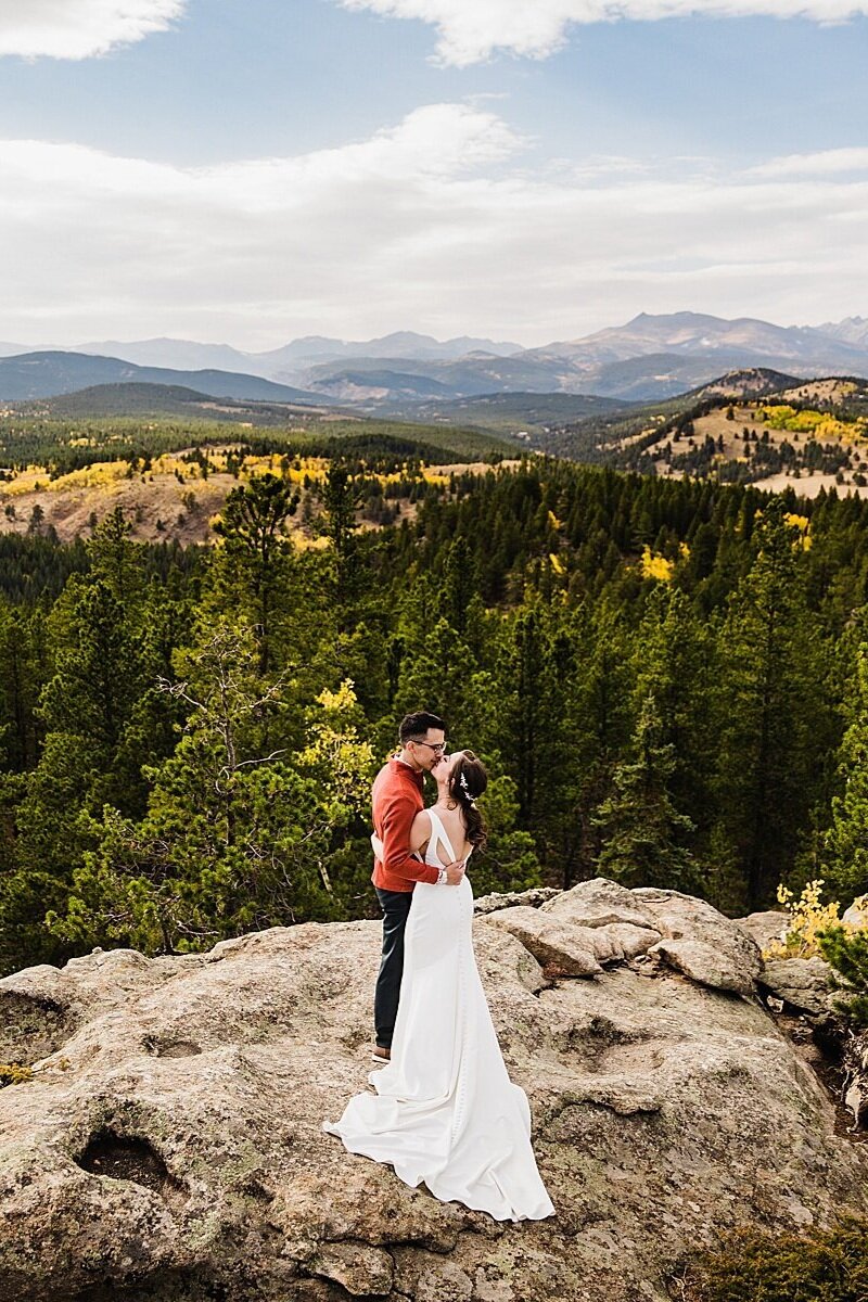 Fall Colorado Elopement | Dog-Friendly Elopement | Vow of the Wild