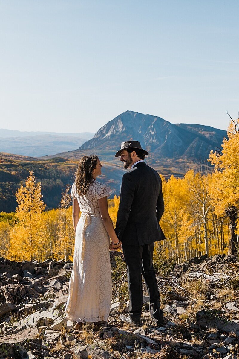 Crested Butte Mountaintop Hiking Elopement | Colorado Elopement Photographer | Vow of the Wild