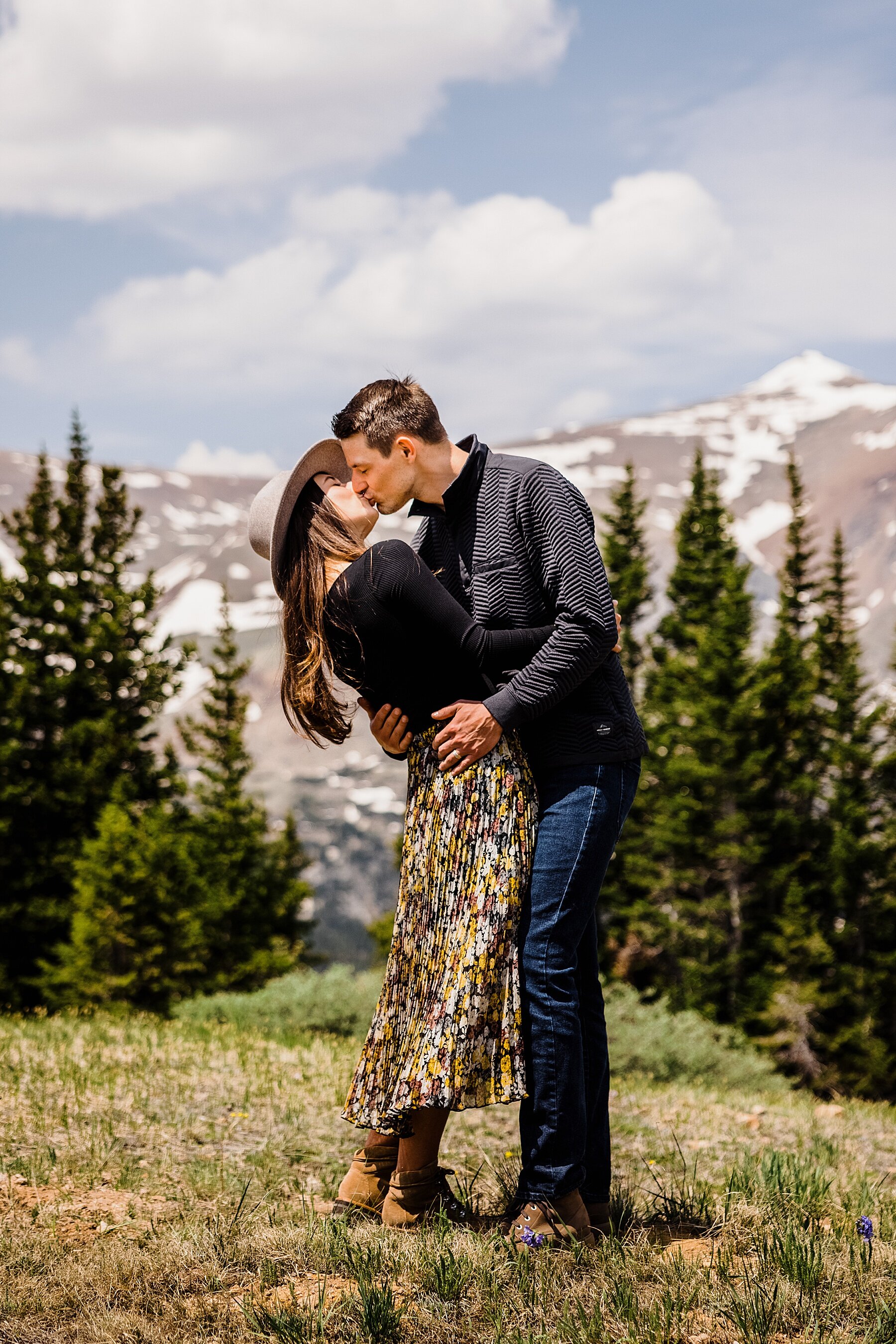 Colorado Hiking Elopement Photographer