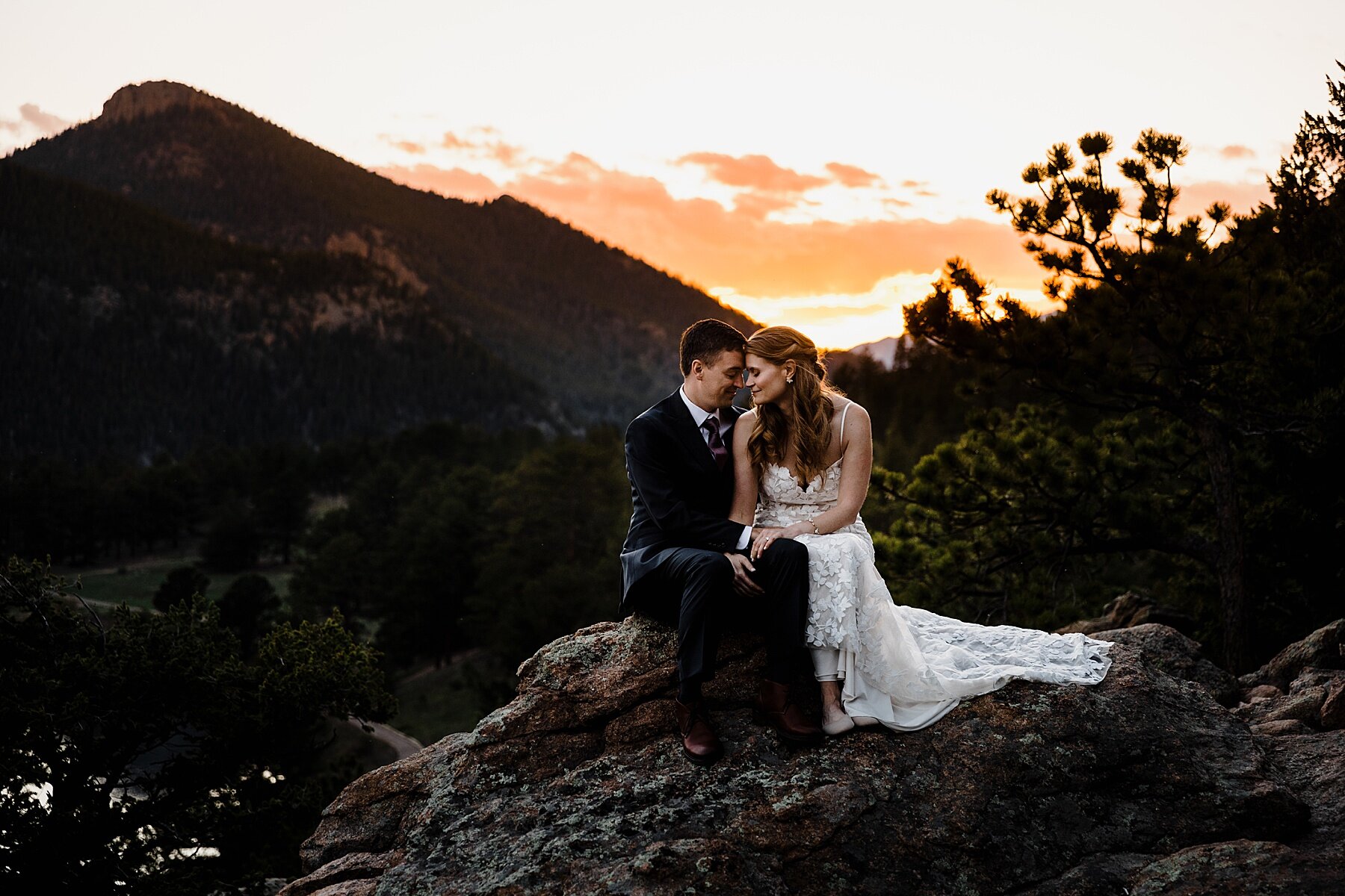 Sunset-Estes-Park-Hiking-Elopement_0058.jpg