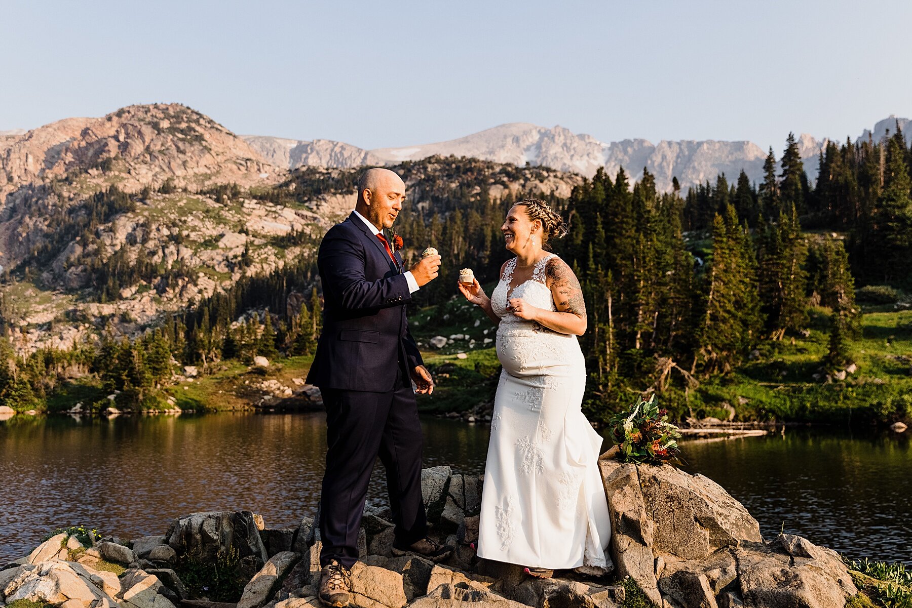 Colorado-Hiking-Elopement-at-Lake-Isabelle_0035.jpg