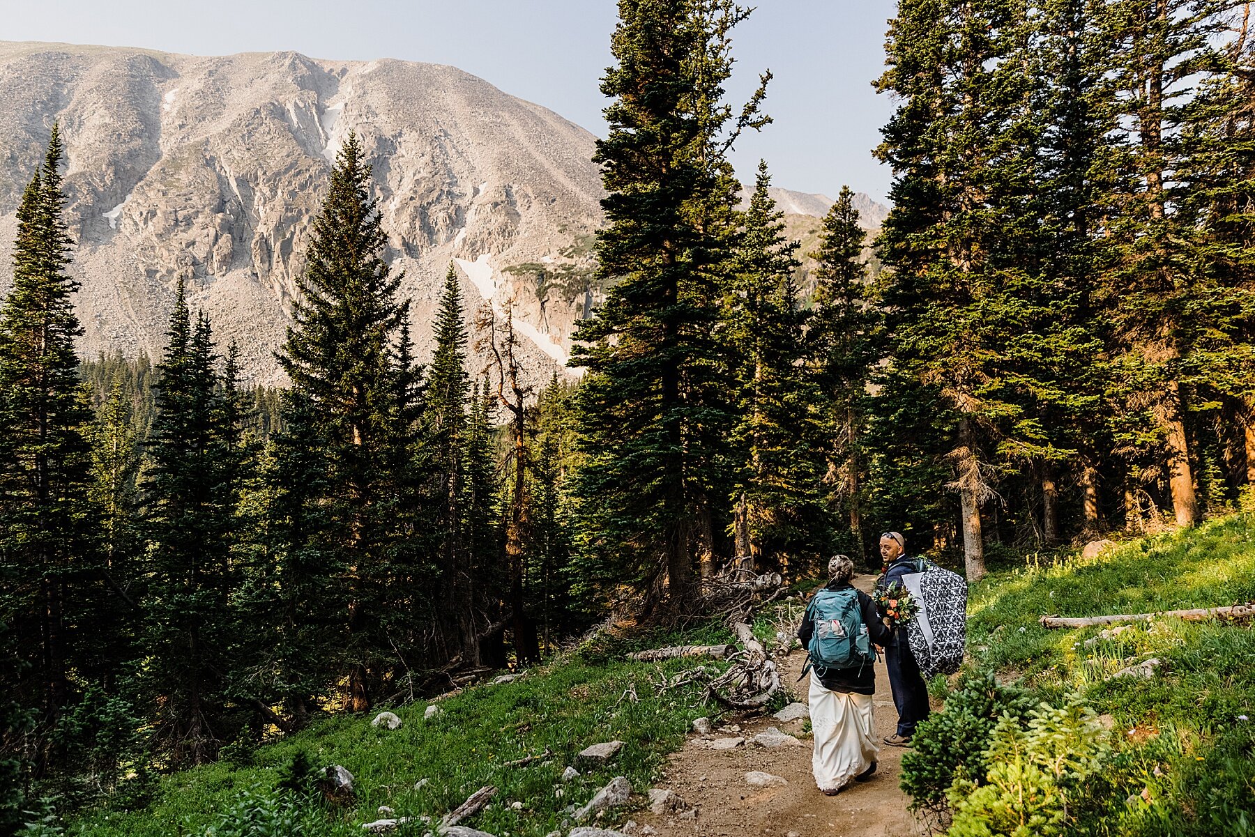 Colorado-Hiking-Elopement-at-Lake-Isabelle_0047.jpg