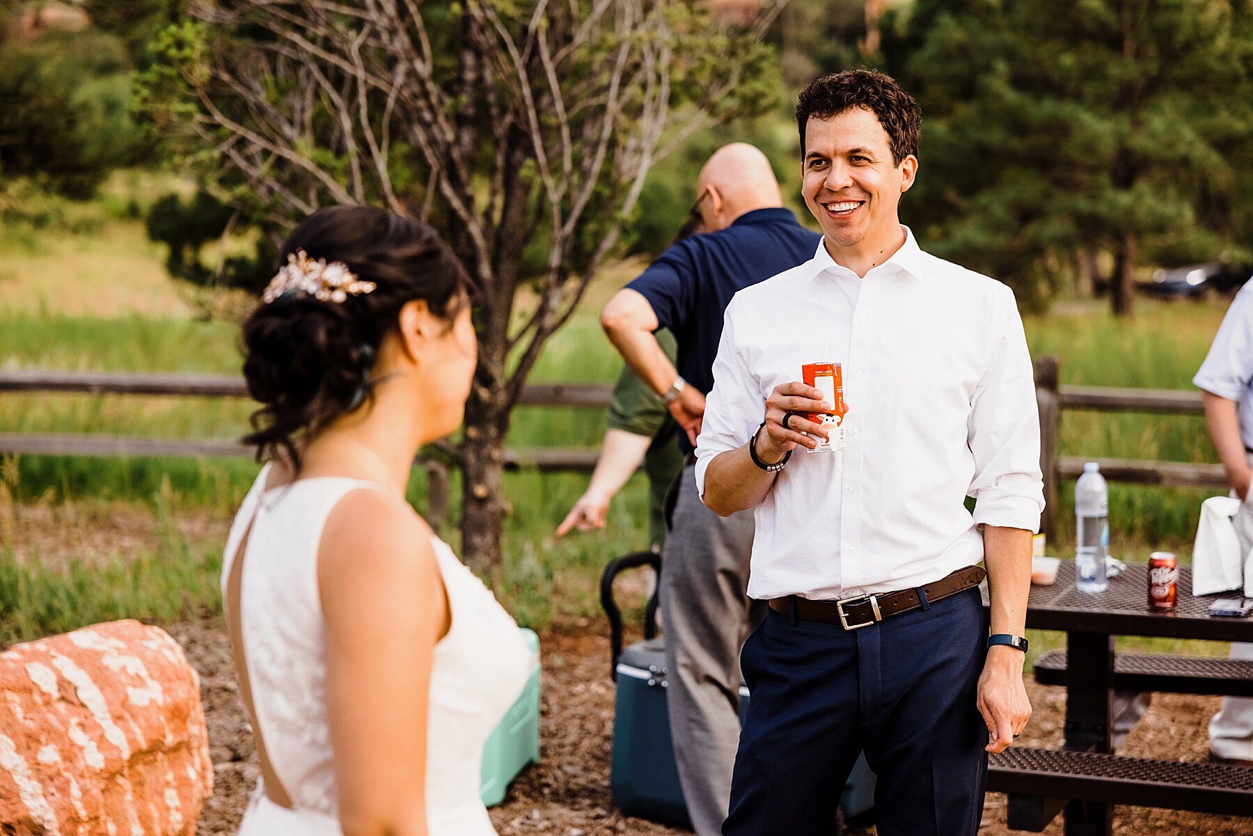 Garden-of-the-Gods-Elopement-in-Colorado_0060.jpg