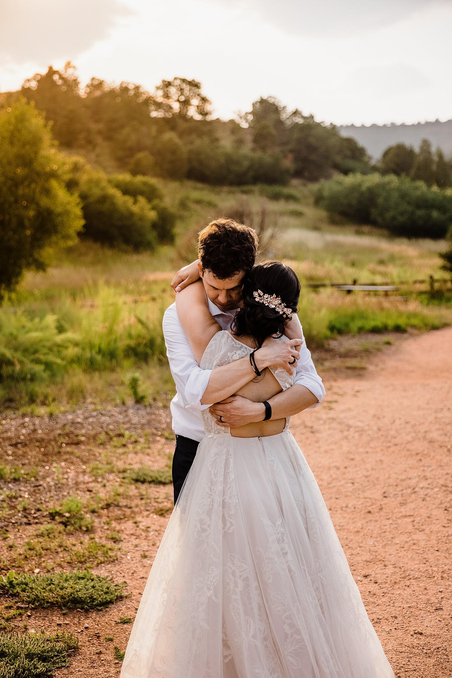 Garden-of-the-Gods-Elopement-in-Colorado_0067.jpg