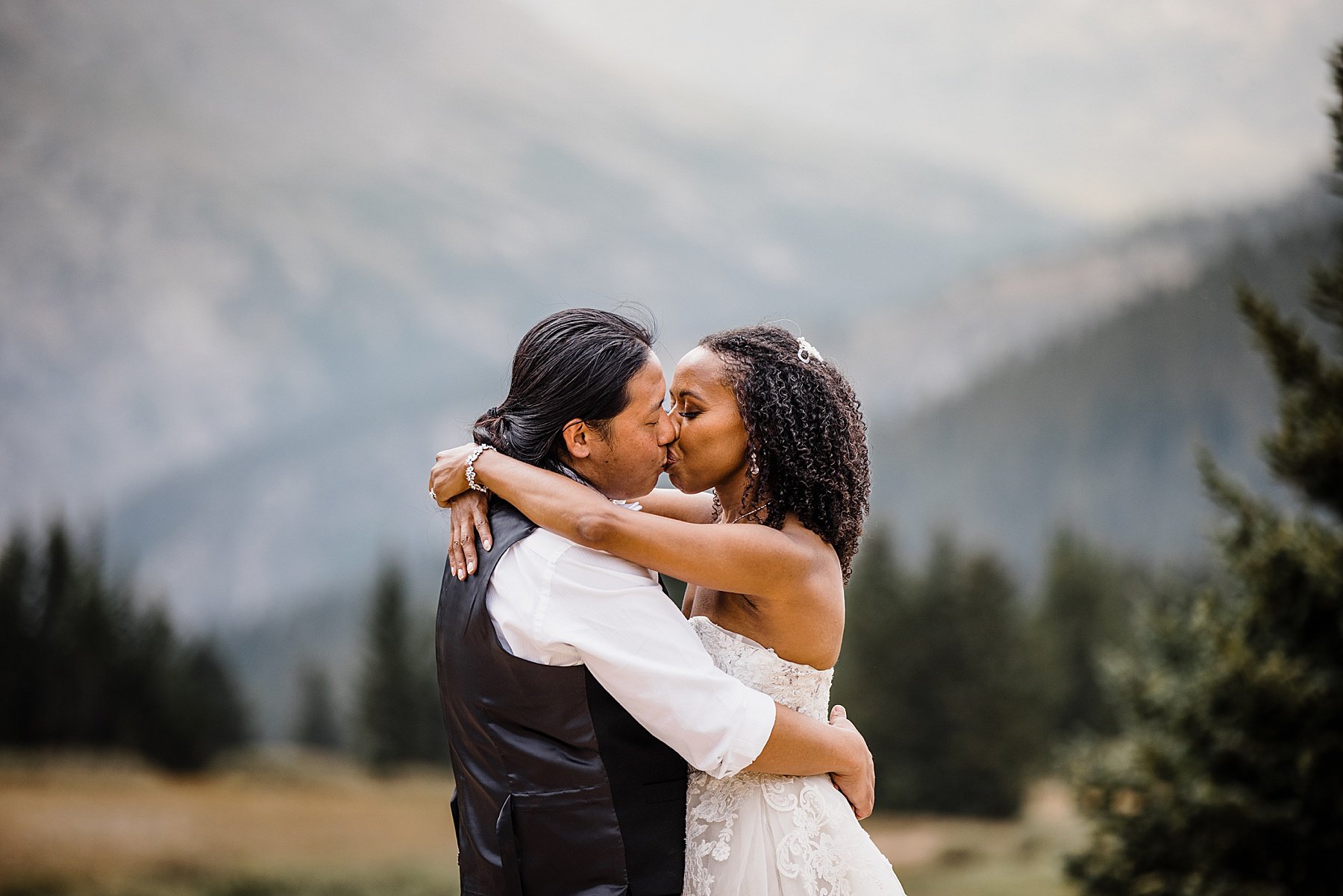 Colorado-Mountain-Elopement-with-Kids_0080.jpg