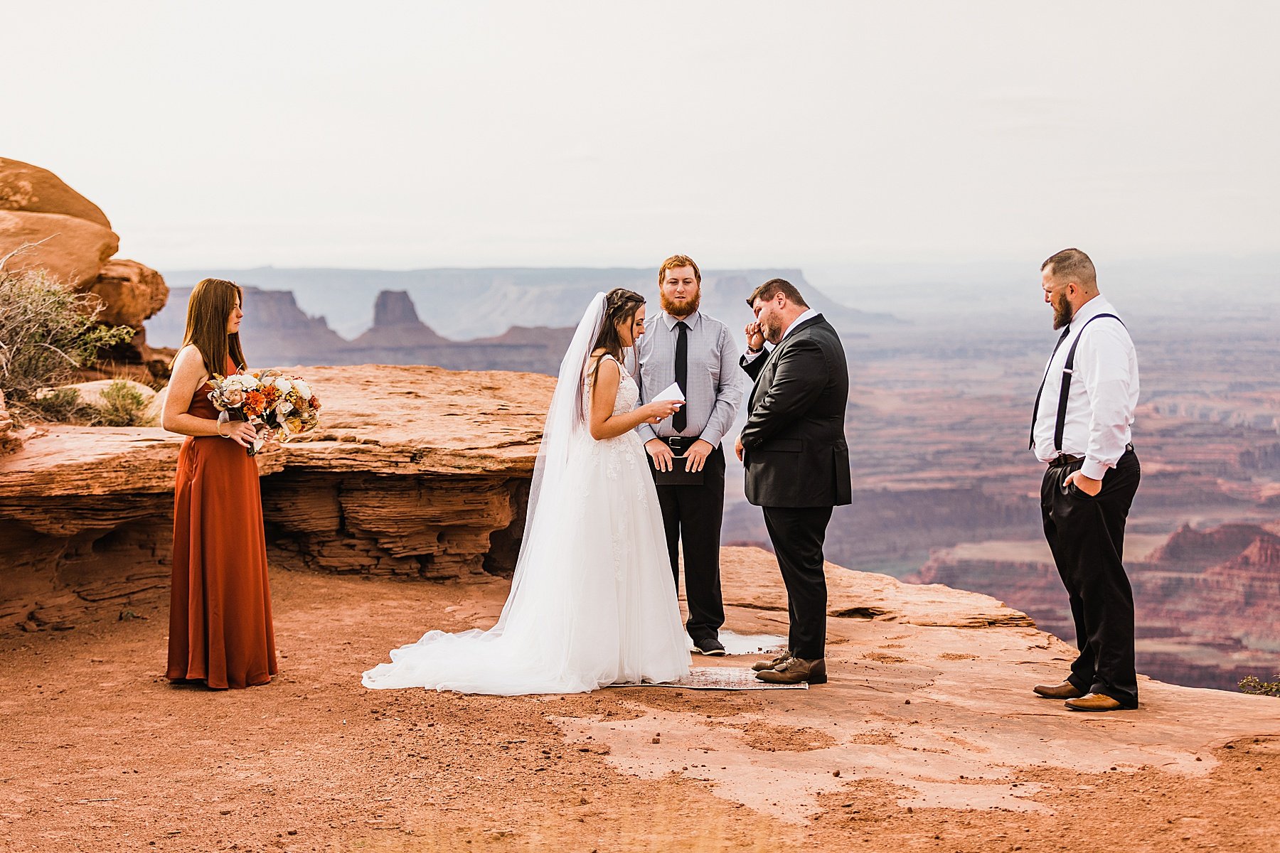 Moab-Elopement-at-Arches-National-Park-and-Dead-Horse-Point-State-Park_0024.jpg