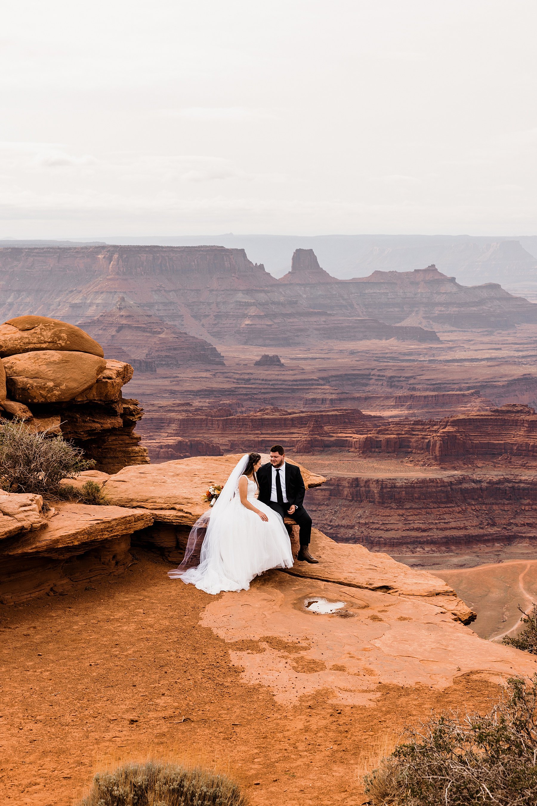Moab-Elopement-at-Arches-National-Park-and-Dead-Horse-Point-State-Park_0035.jpg