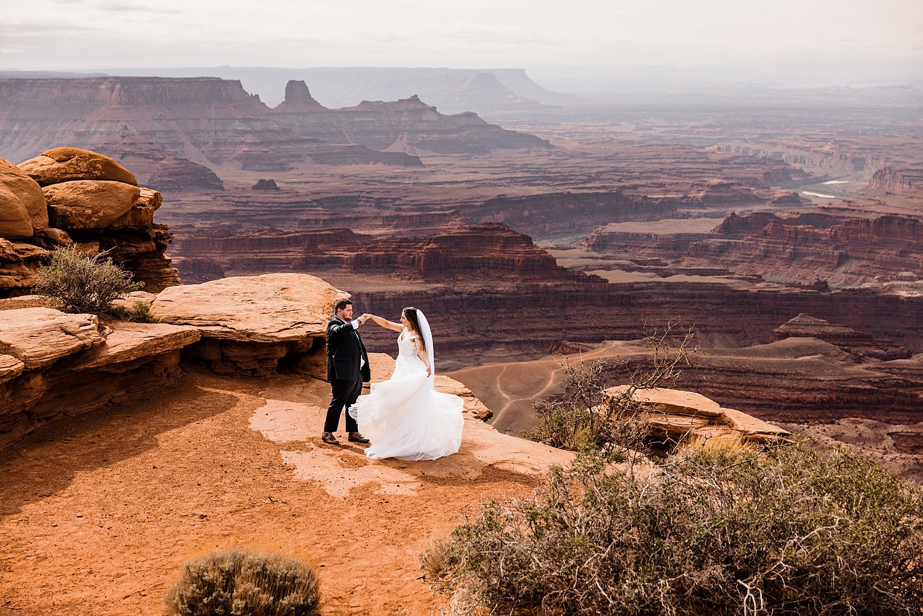 Moab-Elopement-at-Arches-National-Park-and-Dead-Horse-Point-State-Park_0045.jpg