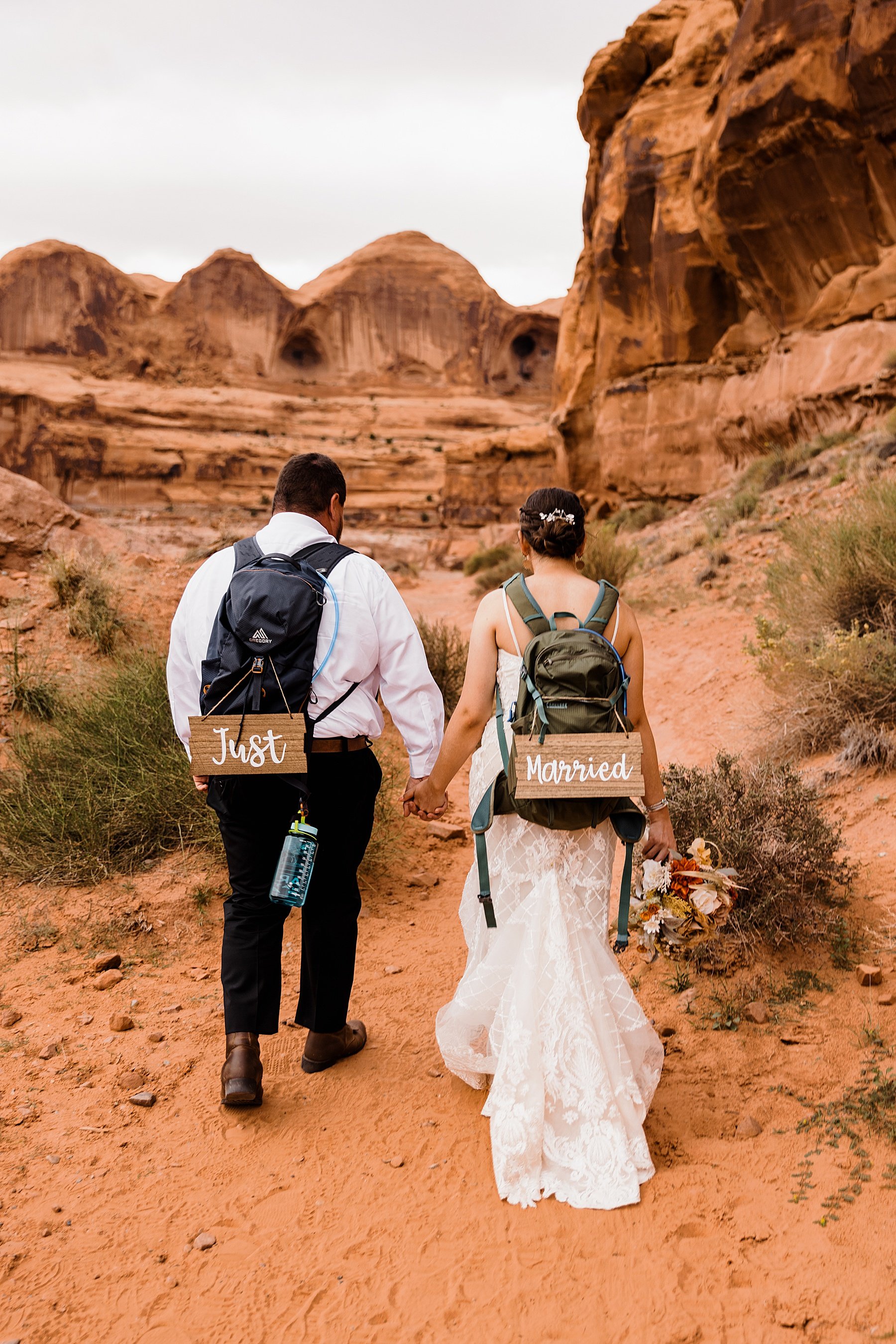 Moab-Elopement-at-Arches-National-Park-and-Dead-Horse-Point-State-Park_0074.jpg