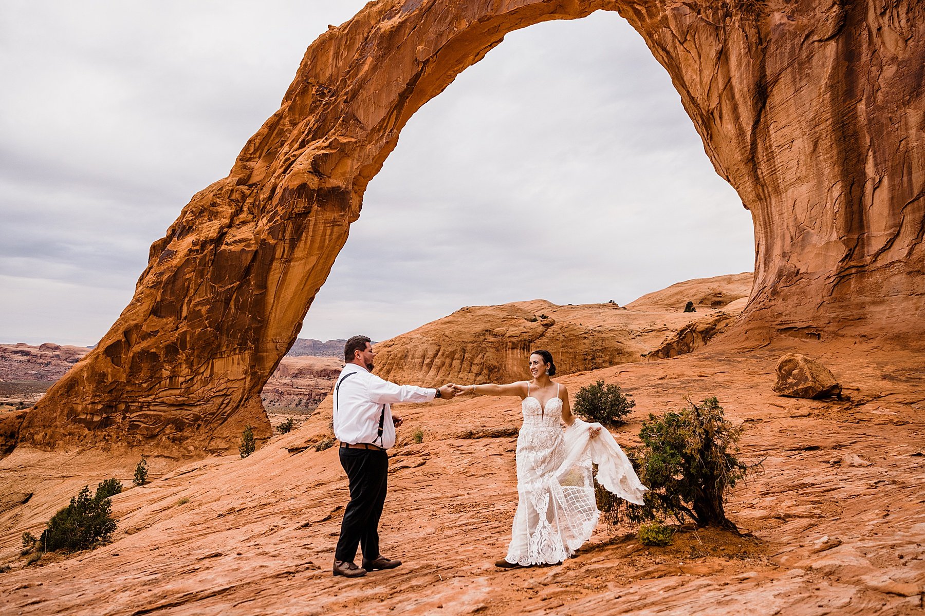 Moab-Elopement-at-Arches-National-Park-and-Dead-Horse-Point-State-Park_0086.jpg