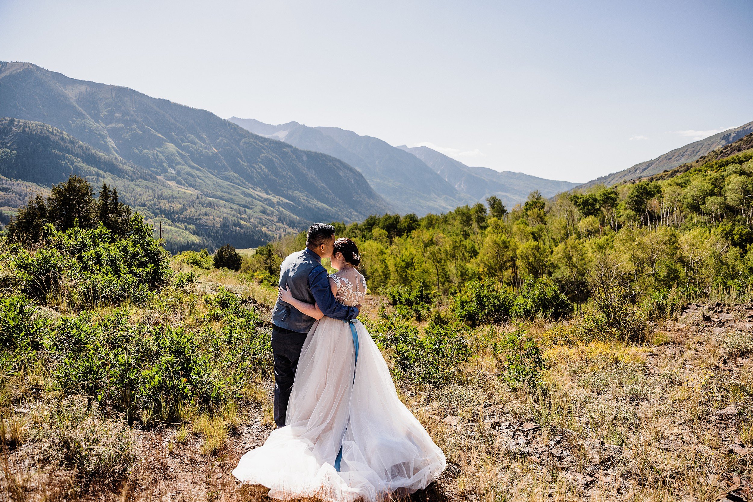 Colorado Elopement Photographer