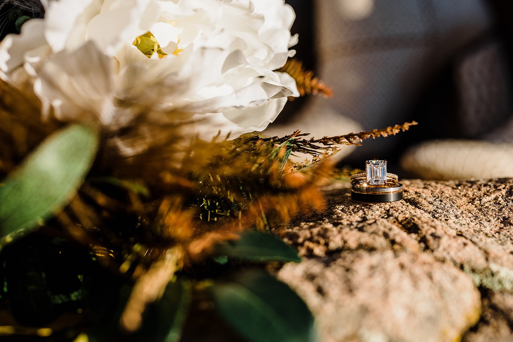 Boulder-Colorado-Elopement-at-Lost-Gulch-Overlook_0028.jpg