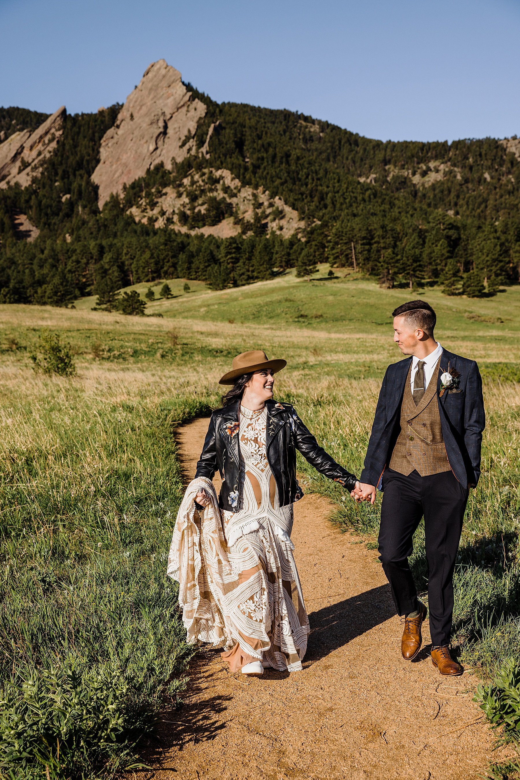 Boulder-Colorado-Elopement-at-Lost-Gulch-Overlook_0044.jpg