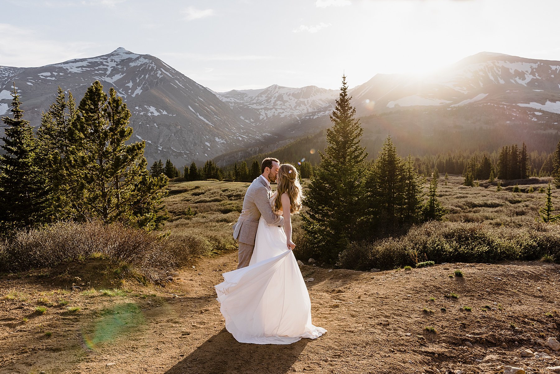 Colorado-Hiking-Elopement-Photographer_0073.jpg