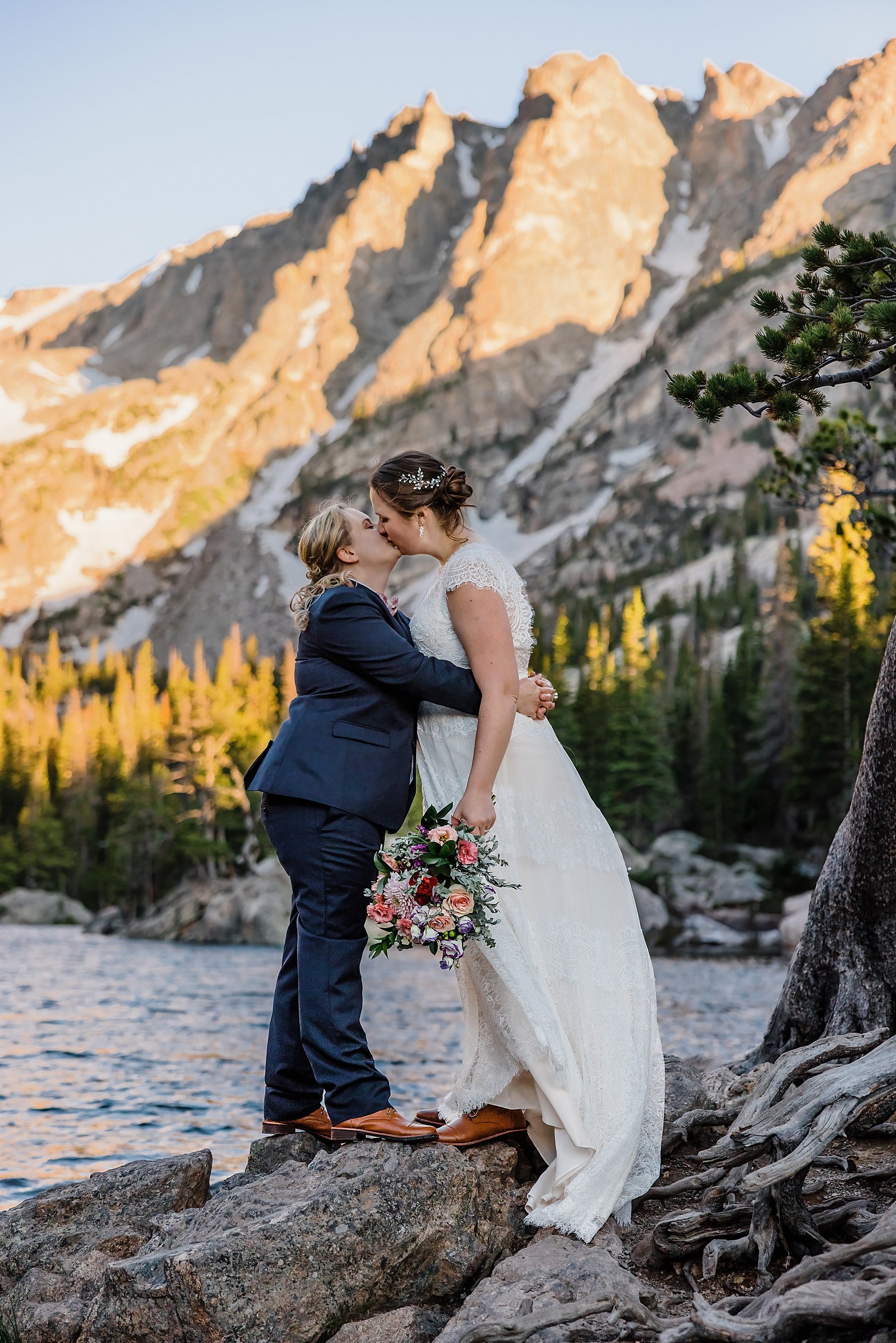 LGBTQ-Rocky-Mountain-National-Park-Elopement-in-Colorado_0028.jpg