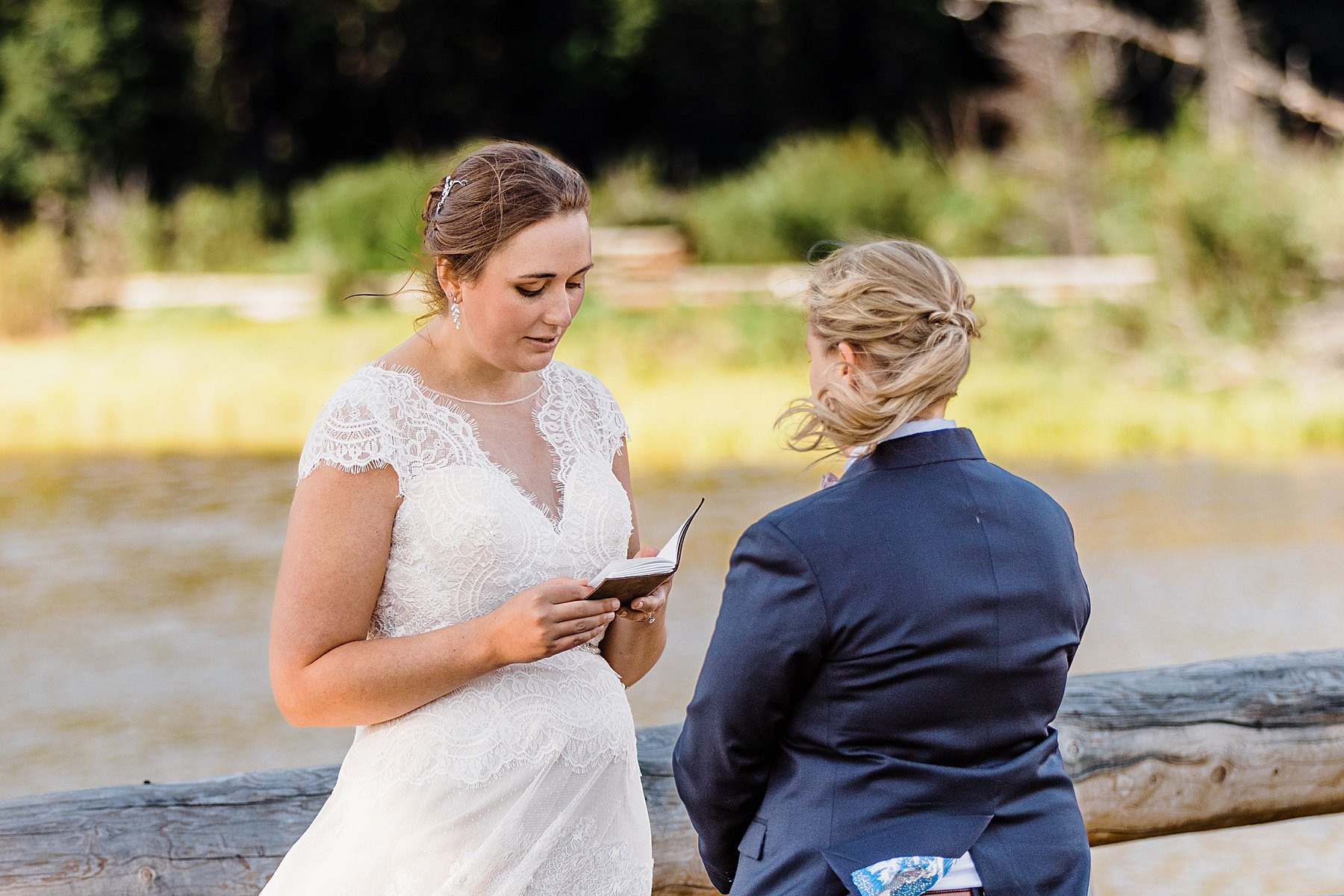 LGBTQ-Rocky-Mountain-National-Park-Elopement-in-Colorado_0044.jpg