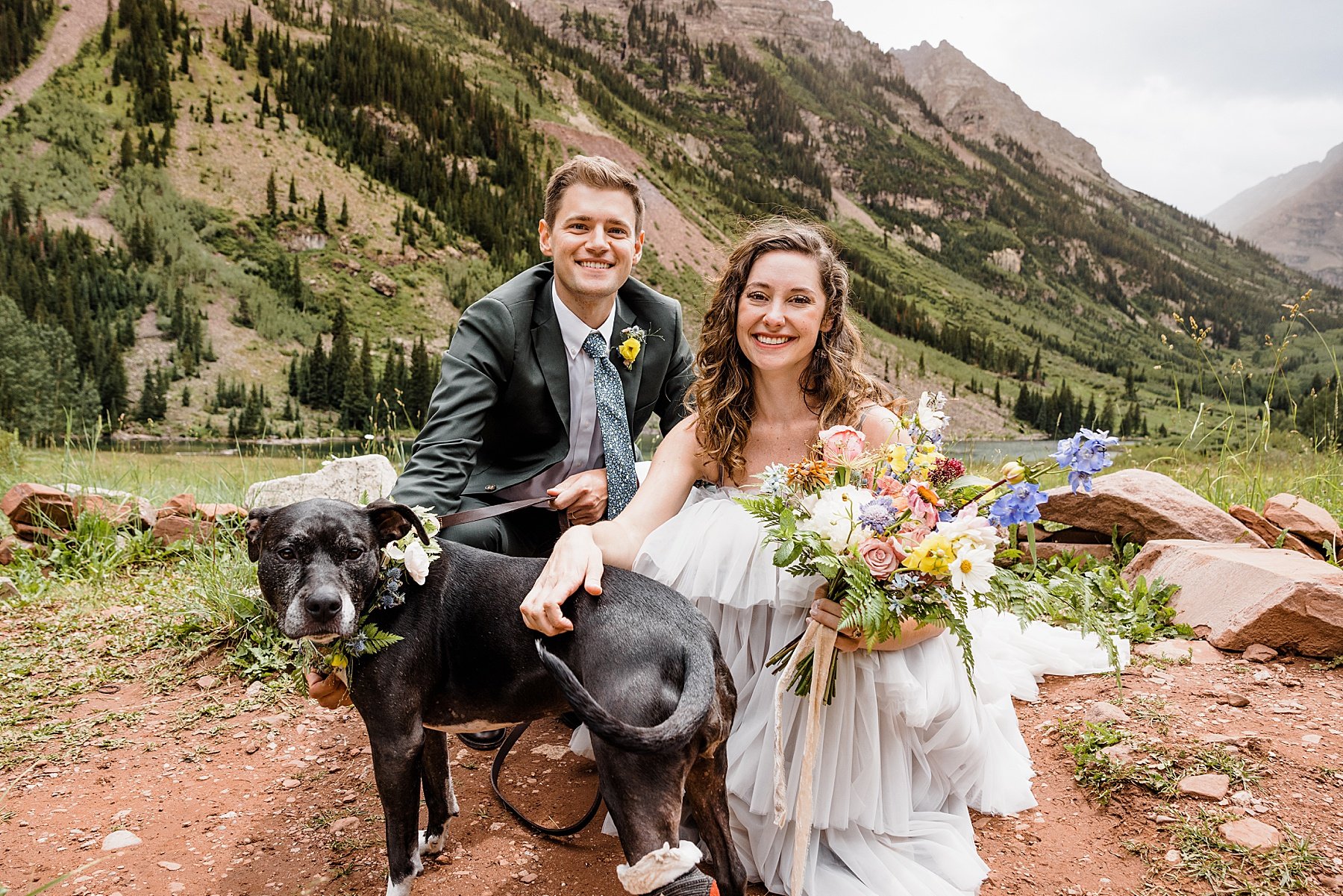 Maroon-Bells-Amphitheater-Elopement-in-Colorado_0067.jpg