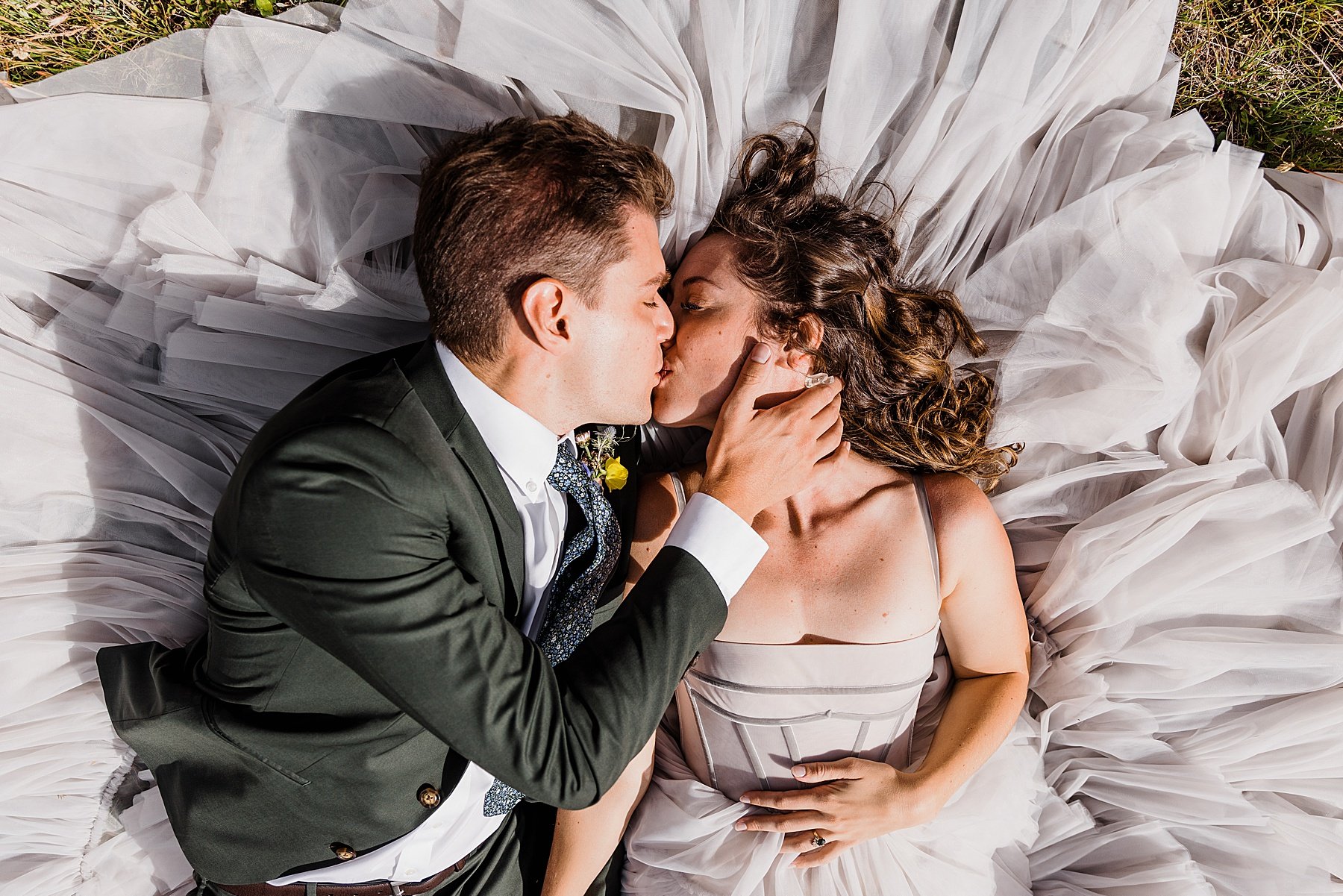 Maroon-Bells-Amphitheater-Elopement-in-Colorado_0076.jpg