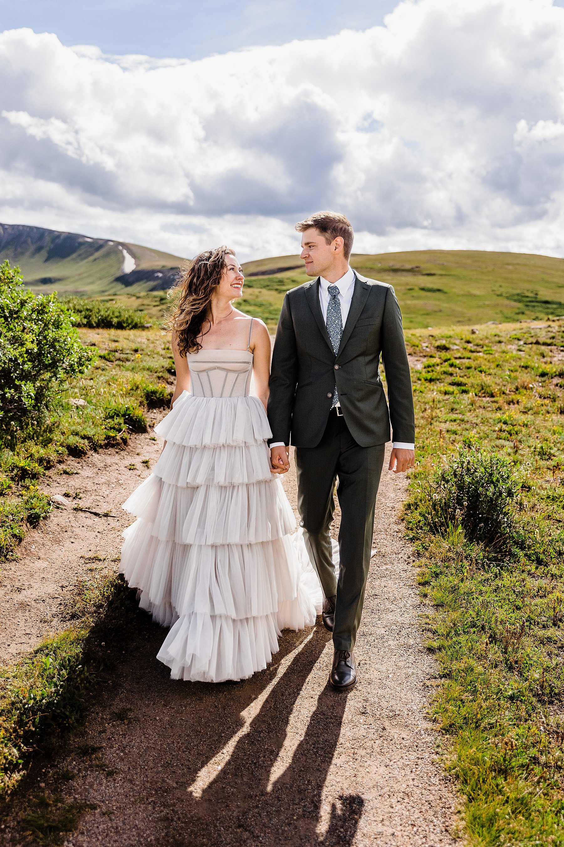 Maroon-Bells-Amphitheater-Elopement-in-Colorado_0086.jpg