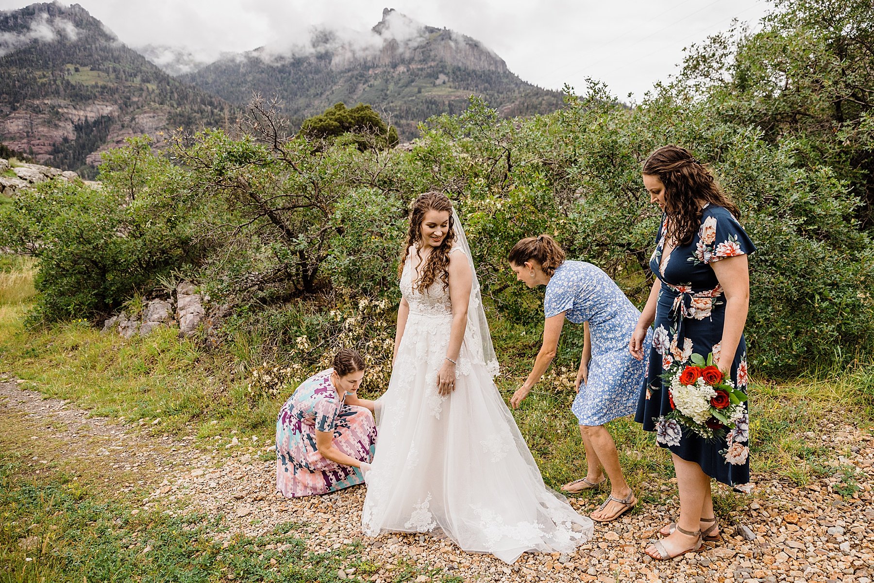 Jeep-Elopement-in-Ouray-Colorado_0003.jpg